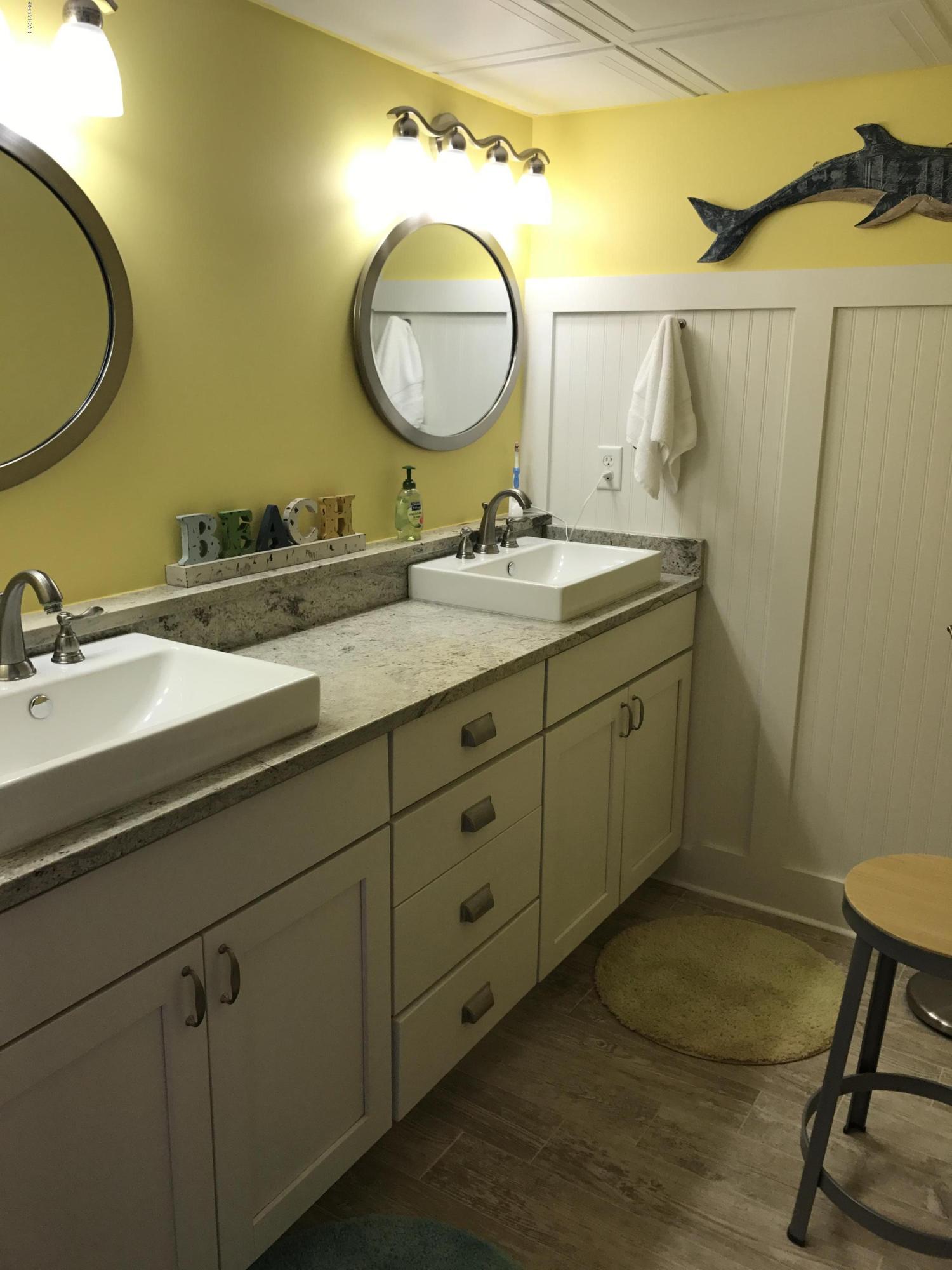 Long Beach Towers IV - Residential