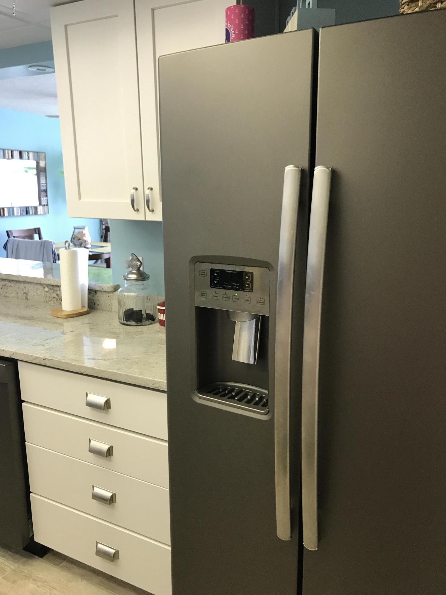 Long Beach Towers IV - Residential