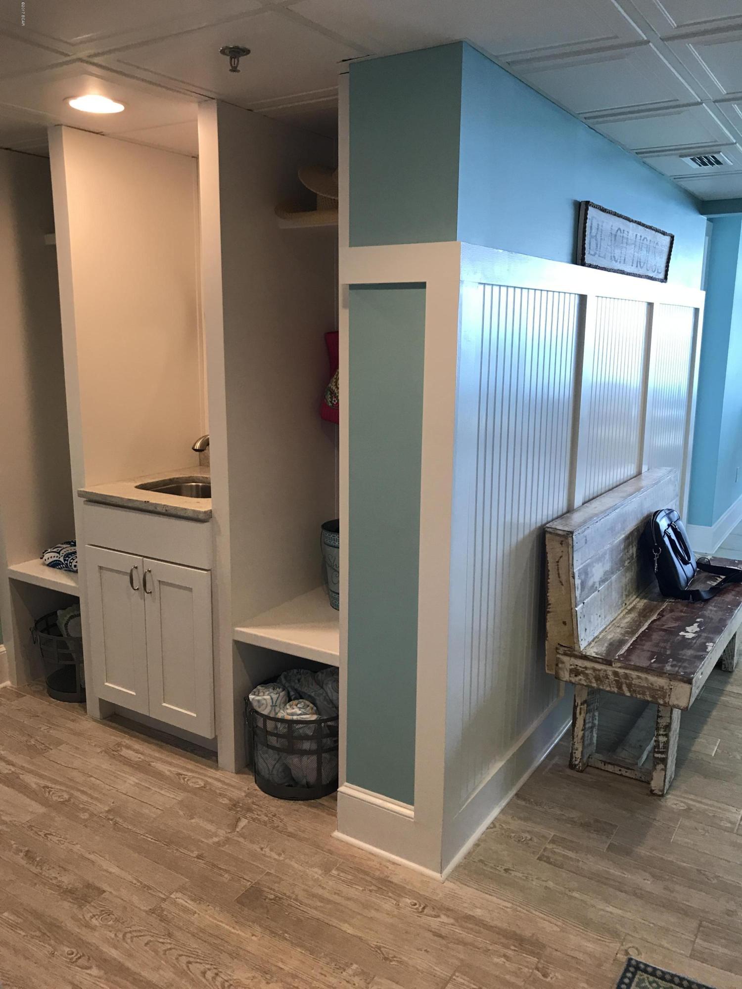 Long Beach Towers IV - Residential