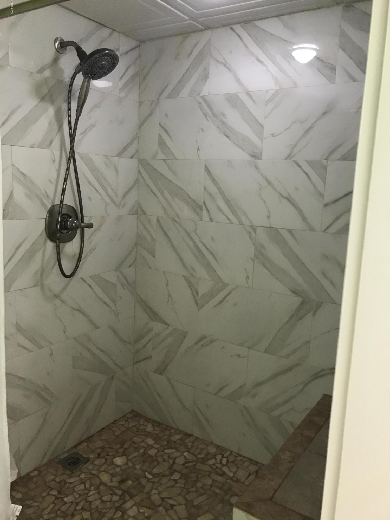 Long Beach Towers IV - Residential