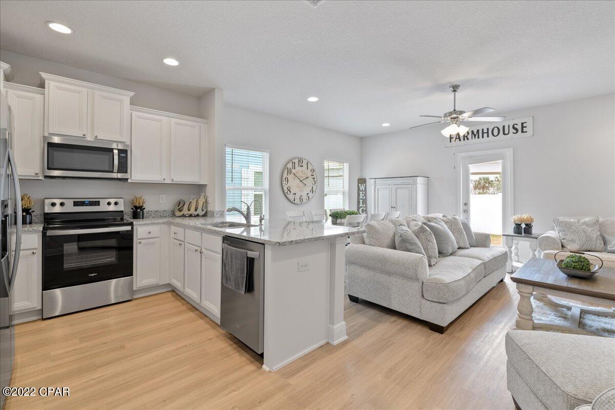 Hathaway Townhomes - Residential