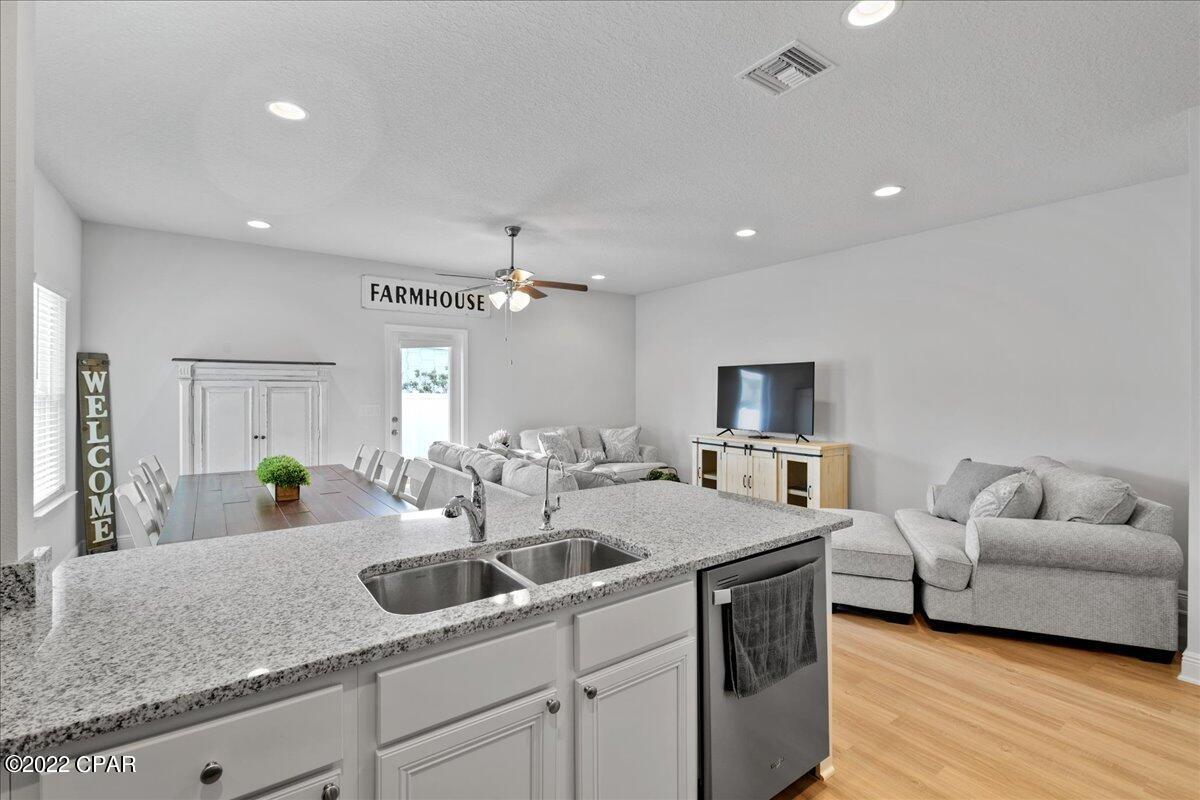 Hathaway Townhomes - Residential