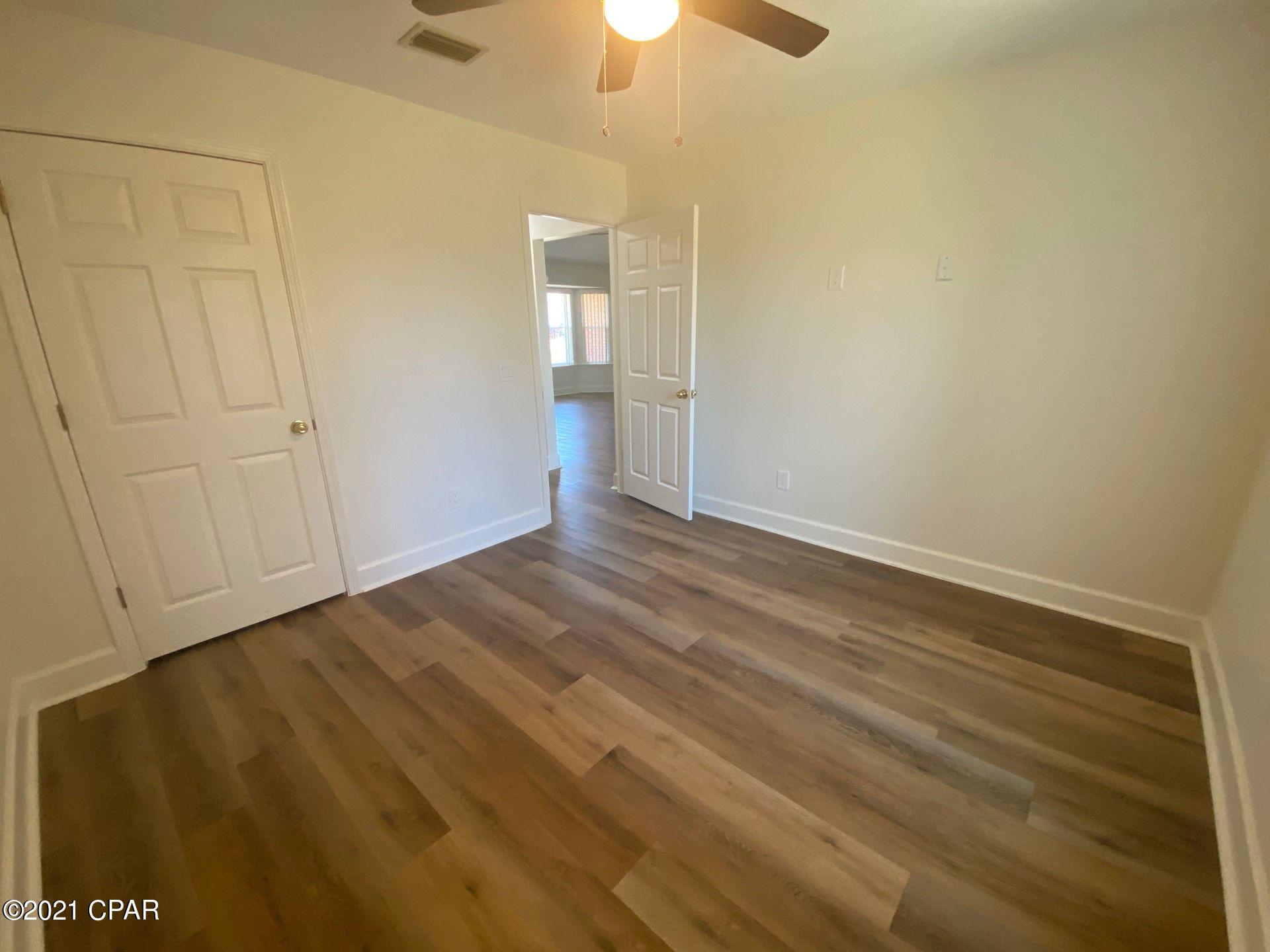 [No Recorded Subdiv] - Residential Lease