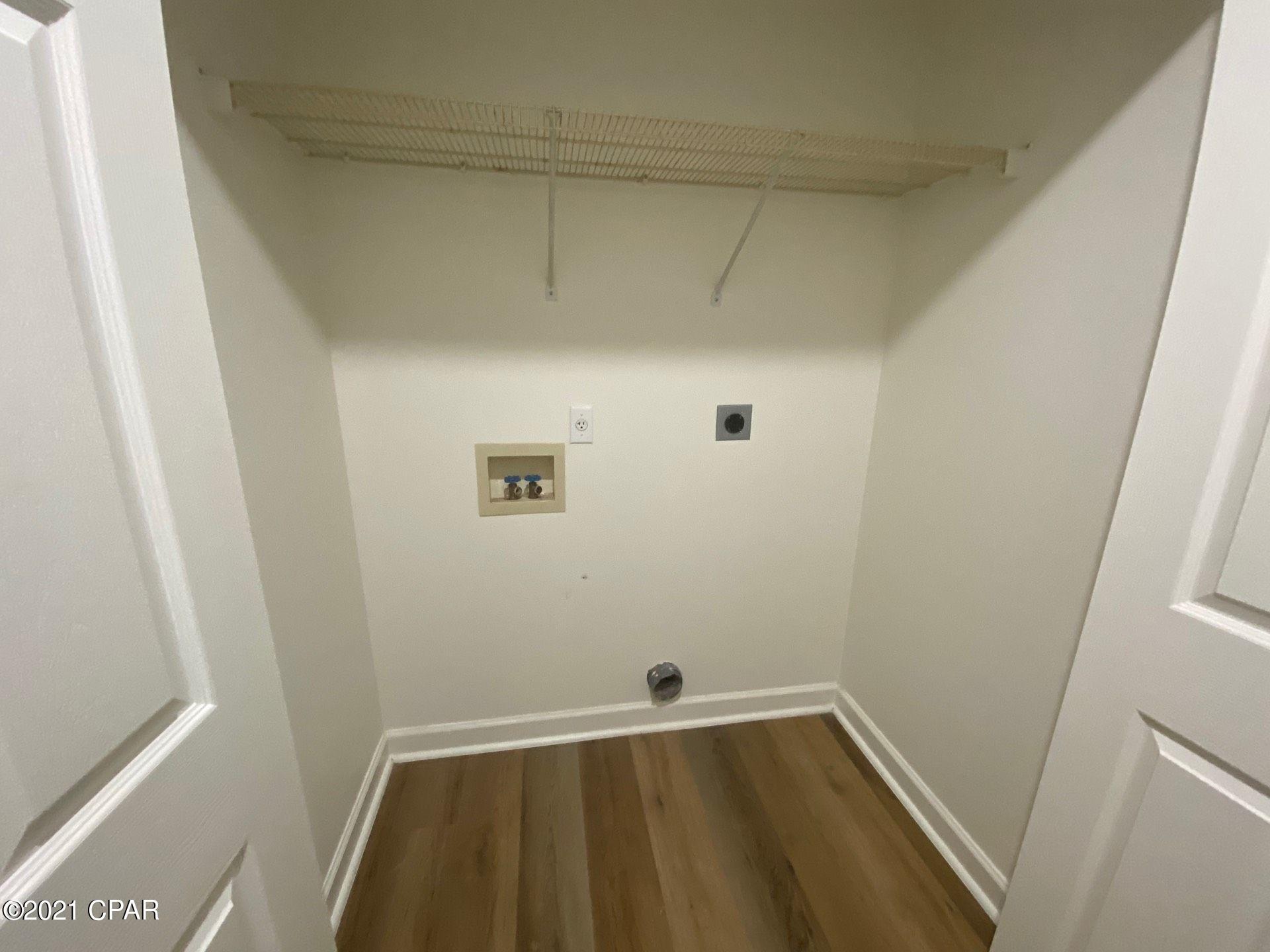 [No Recorded Subdiv] - Residential Lease