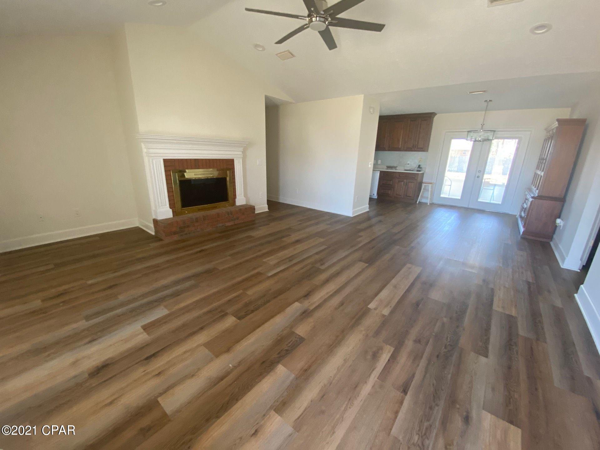 [No Recorded Subdiv] - Residential Lease