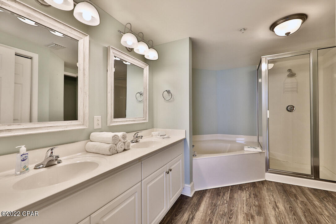 Majestic Beach Tower I - Residential