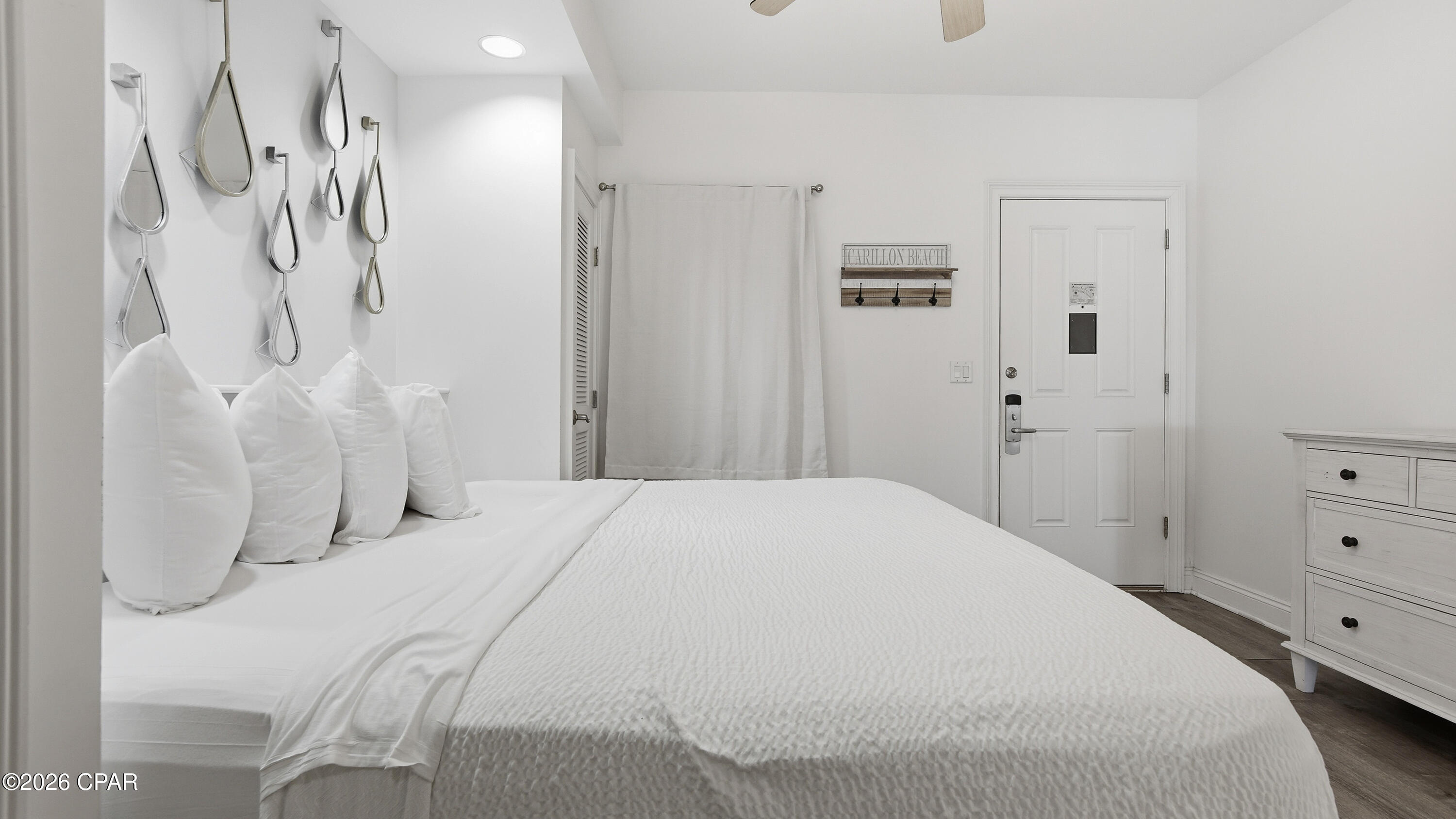 Carillon Beach Inn - Residential