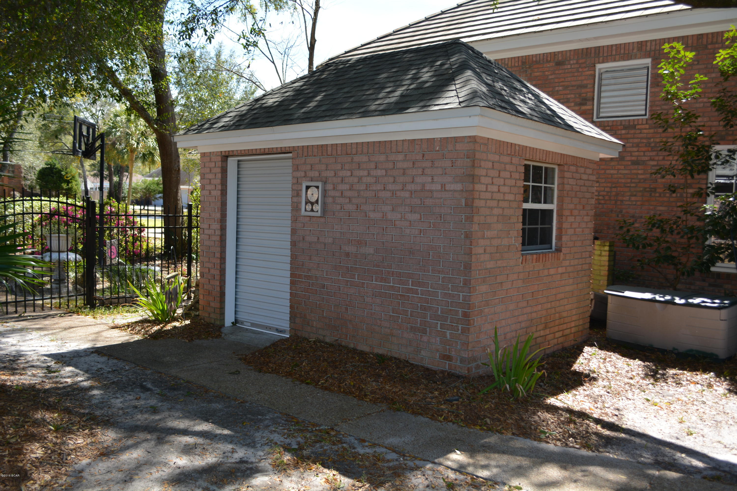 Kings Point Unit 6 - Residential