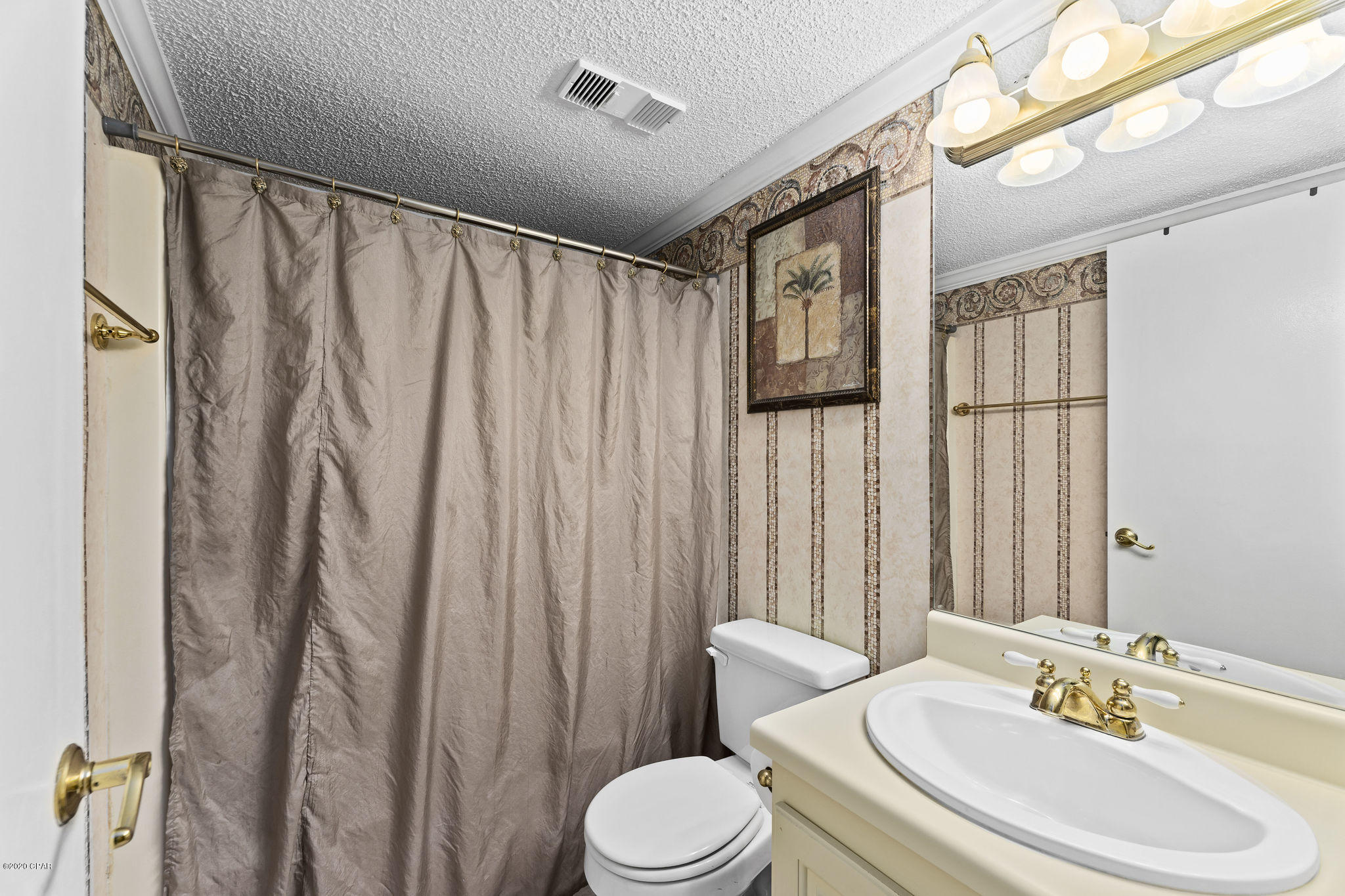 Pinnacle Port - Residential