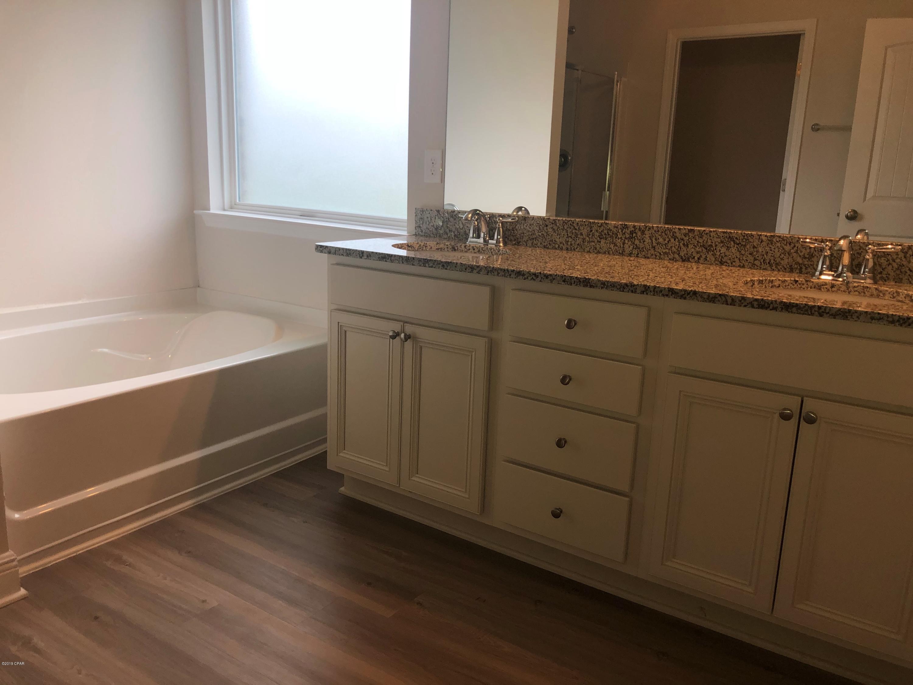 Fanning Bayou - Residential