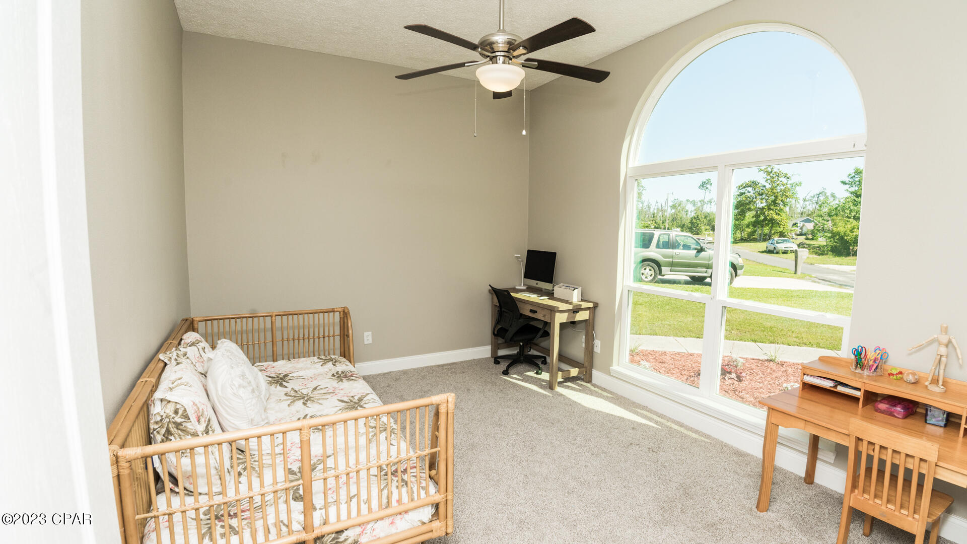 Colonial Est. - Residential