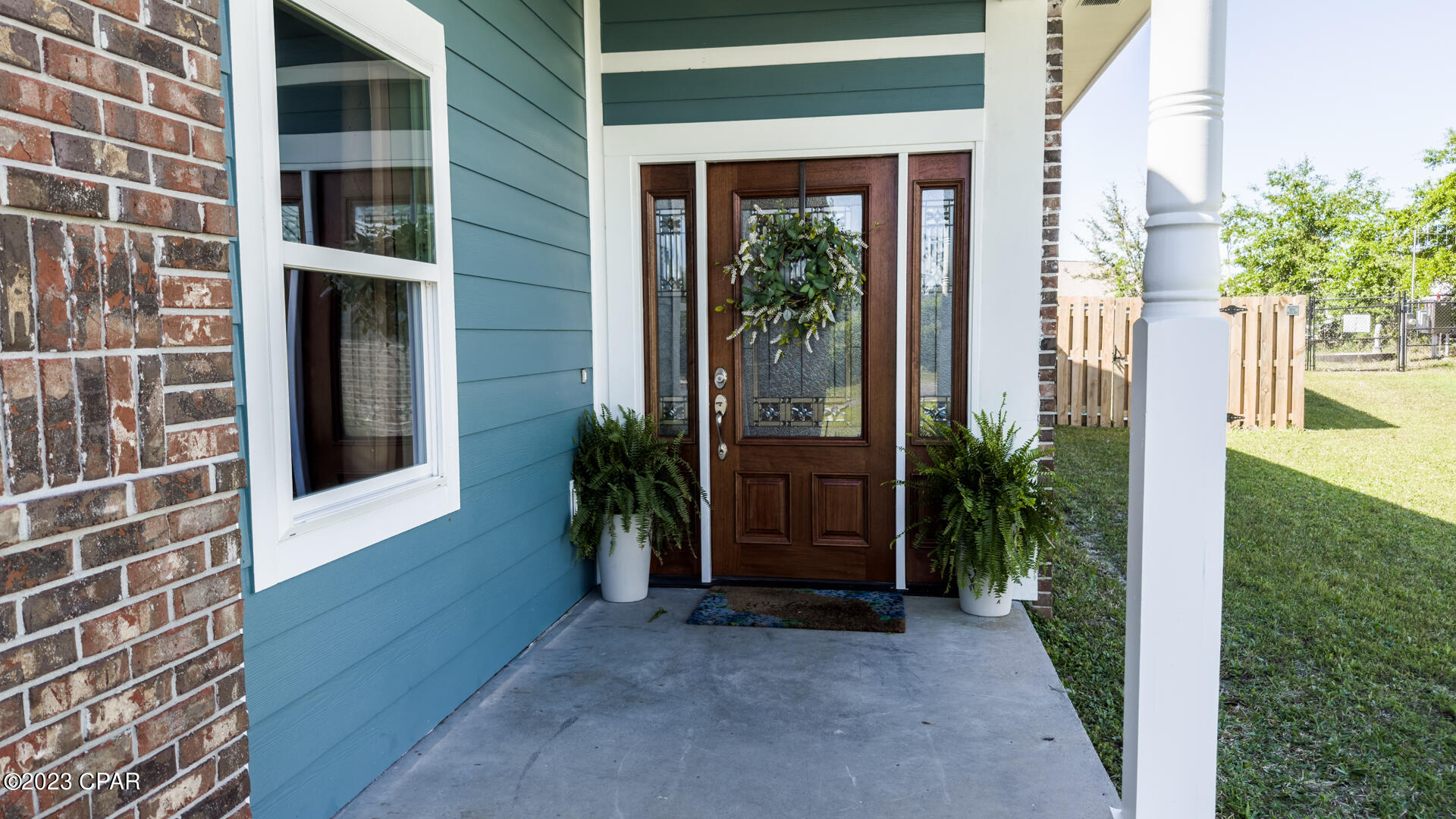 Colonial Est. - Residential