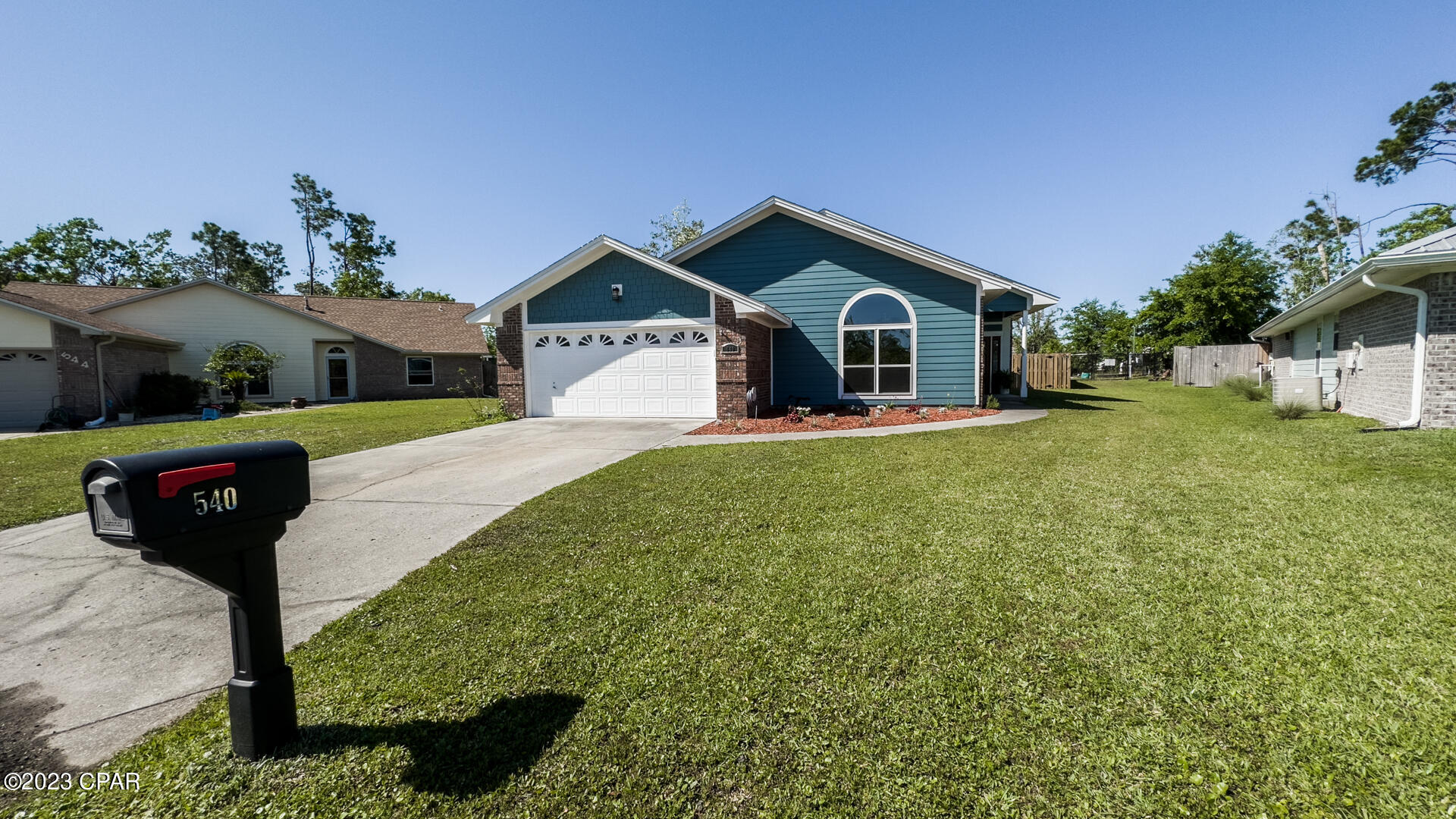 Colonial Est. - Residential