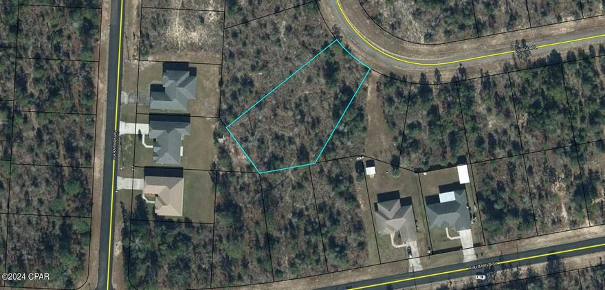 Great building lot currently in probate