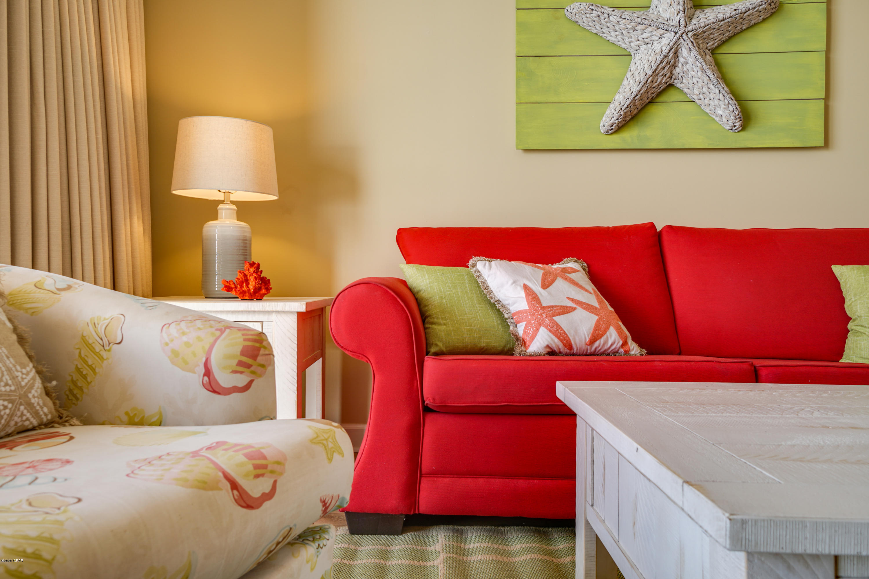 Splash Condo - Residential