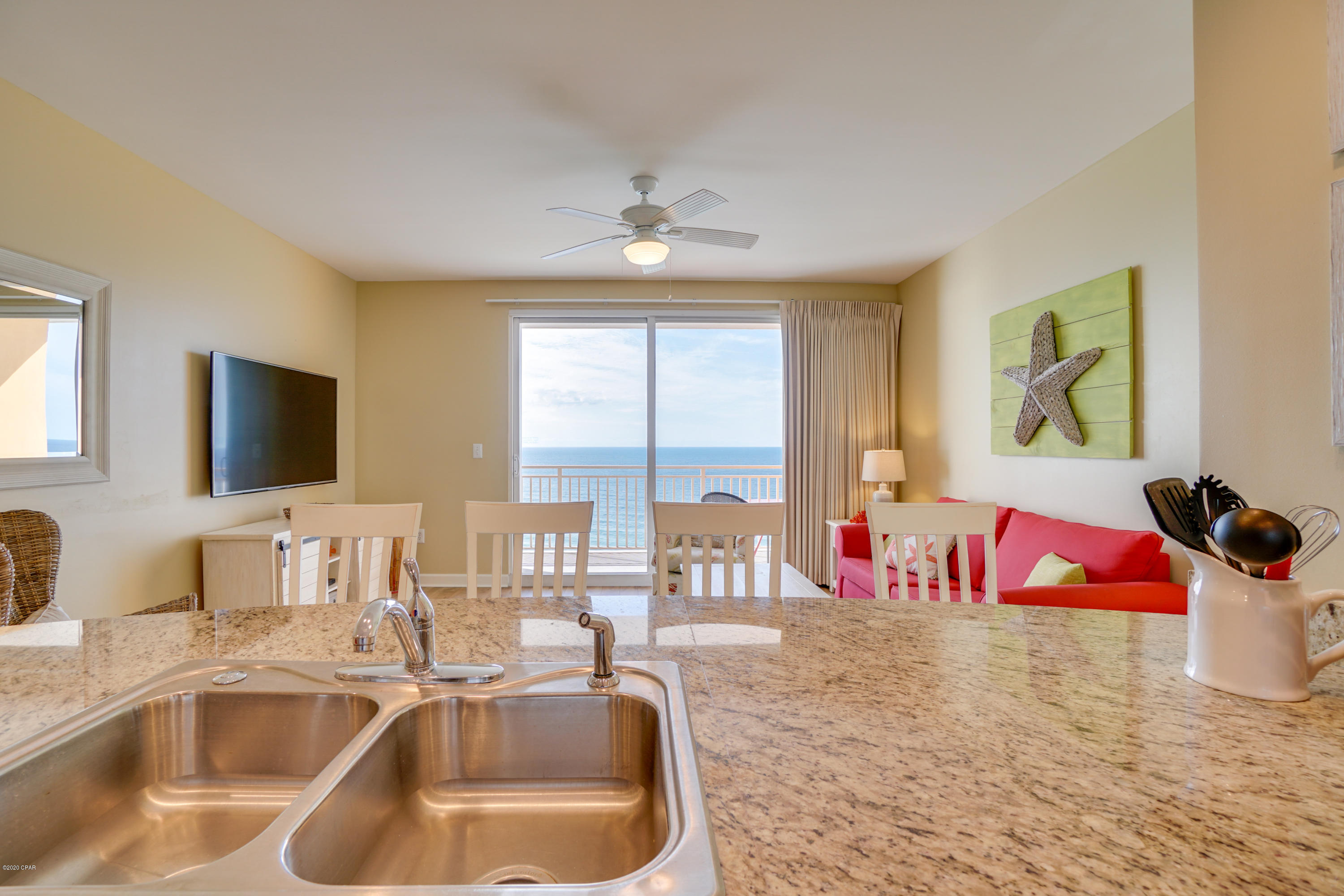 Splash Condo - Residential