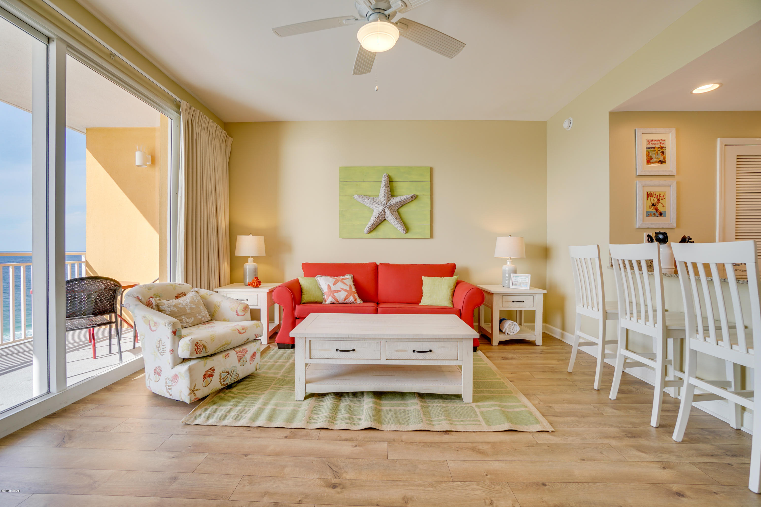 Splash Condo - Residential