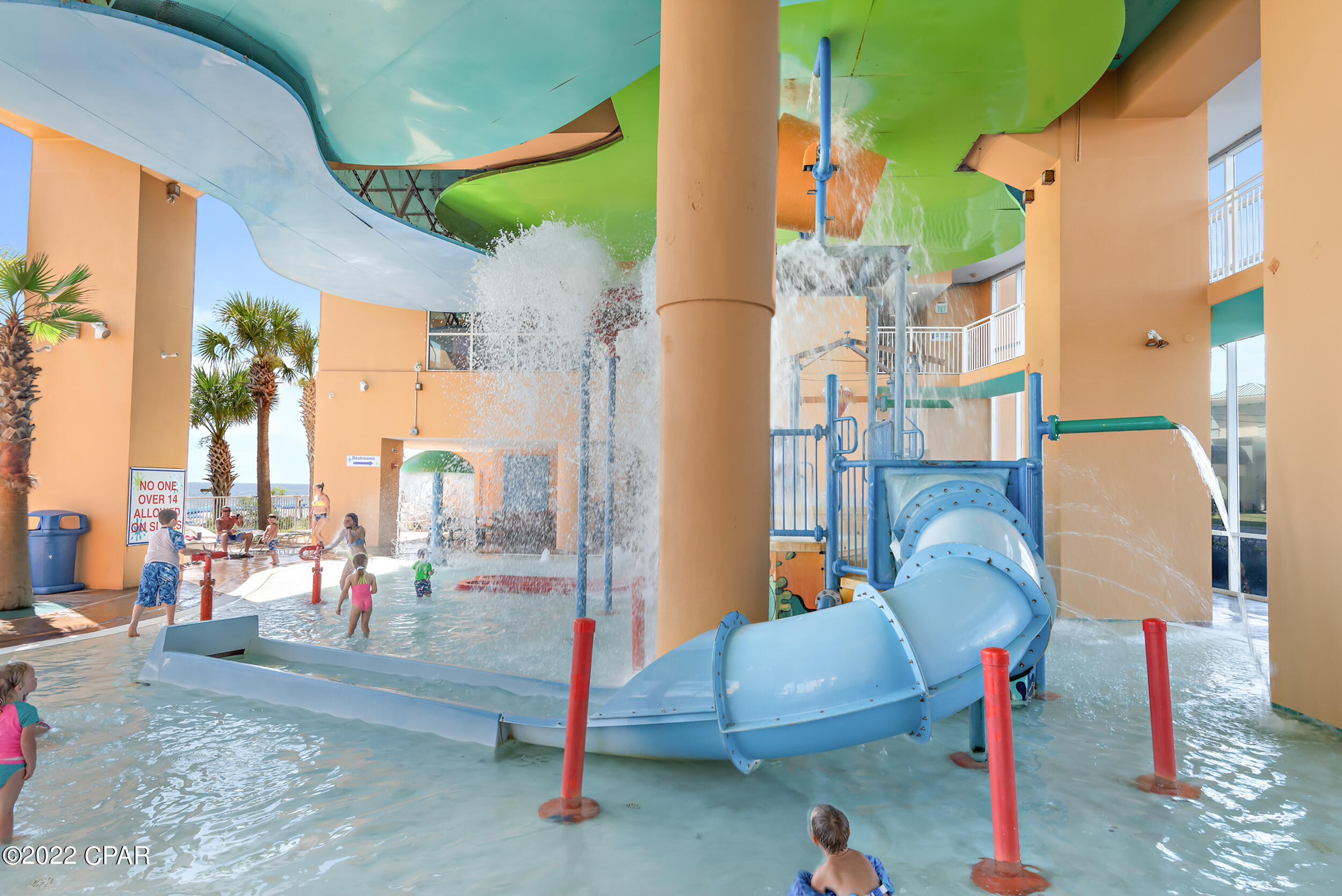 Splash Condo - Residential