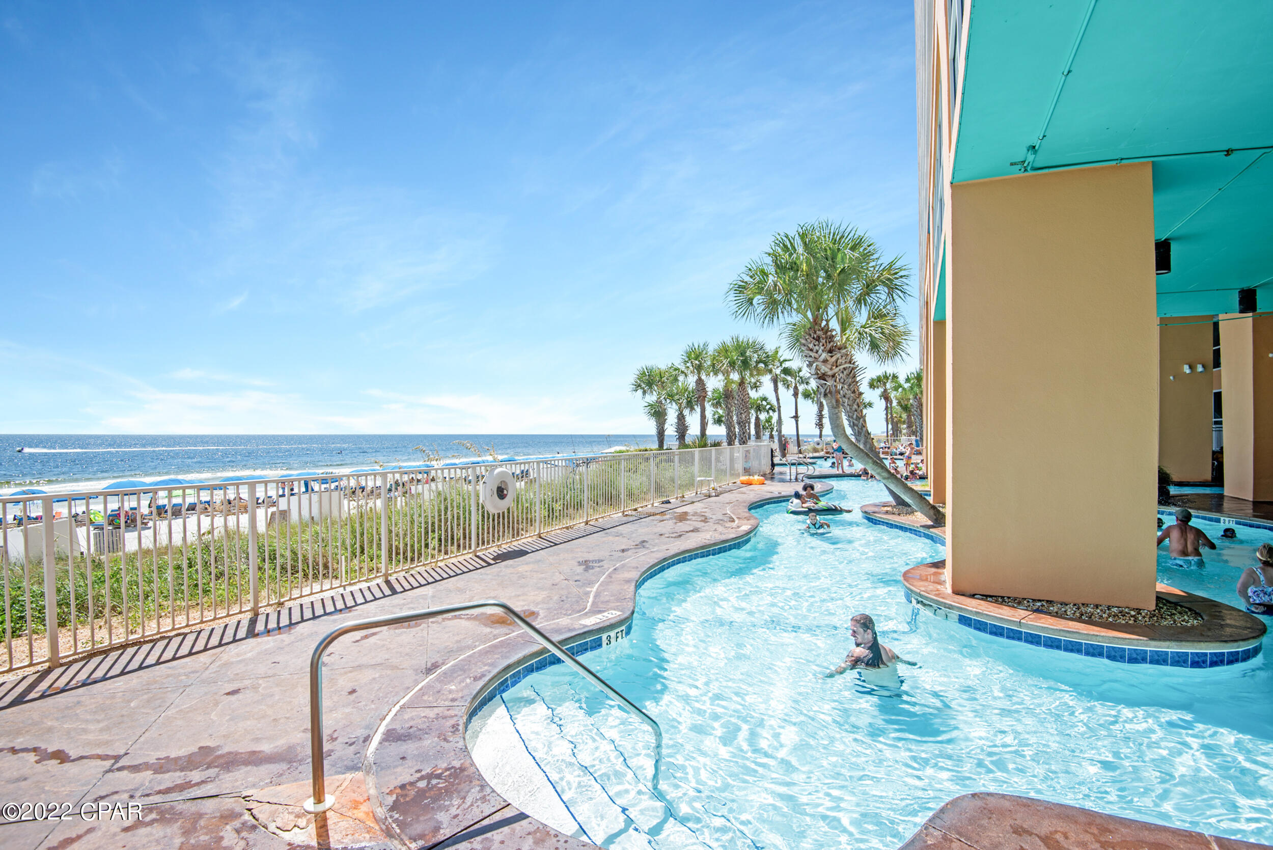 Splash Condo - Residential