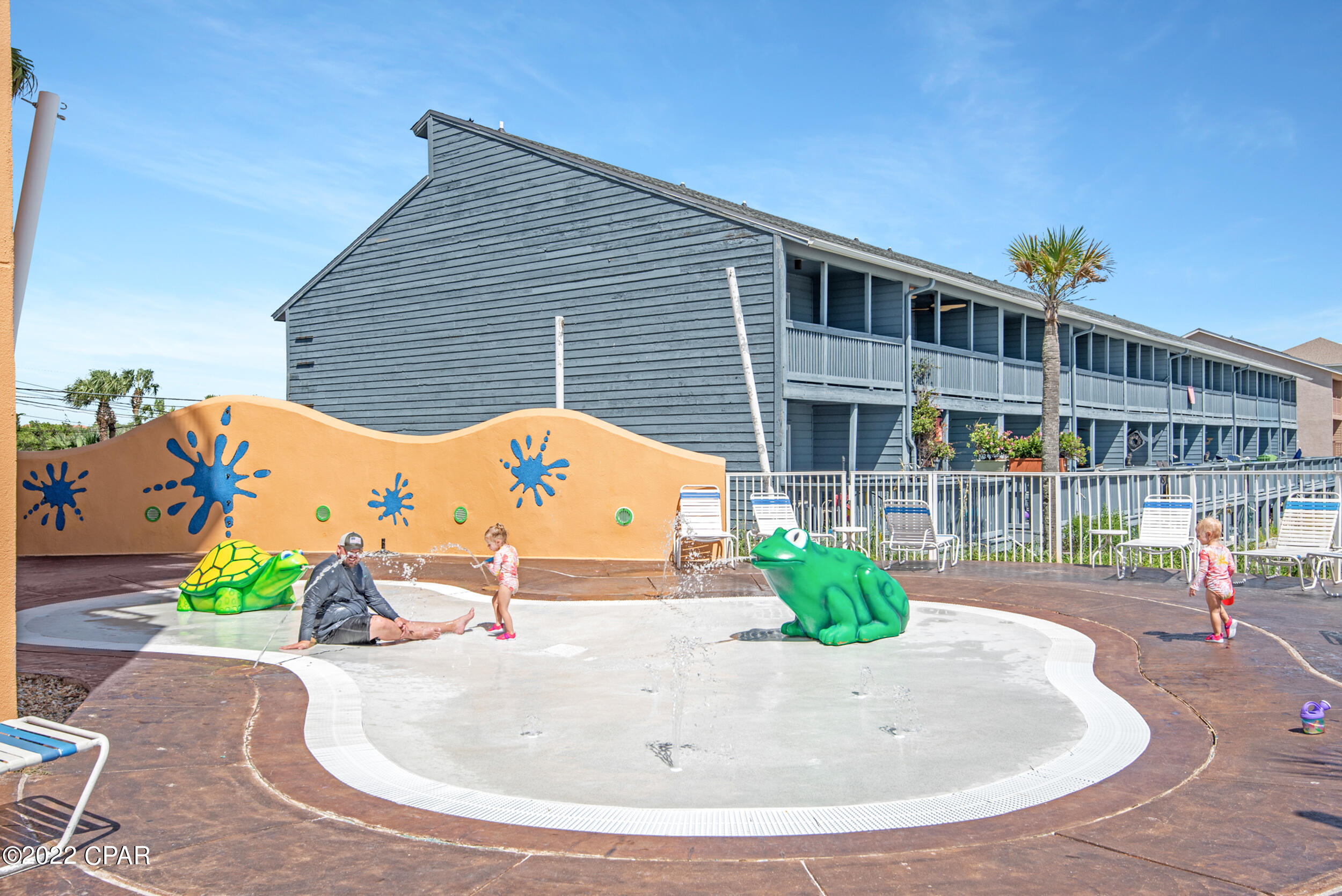 Splash Condo - Residential