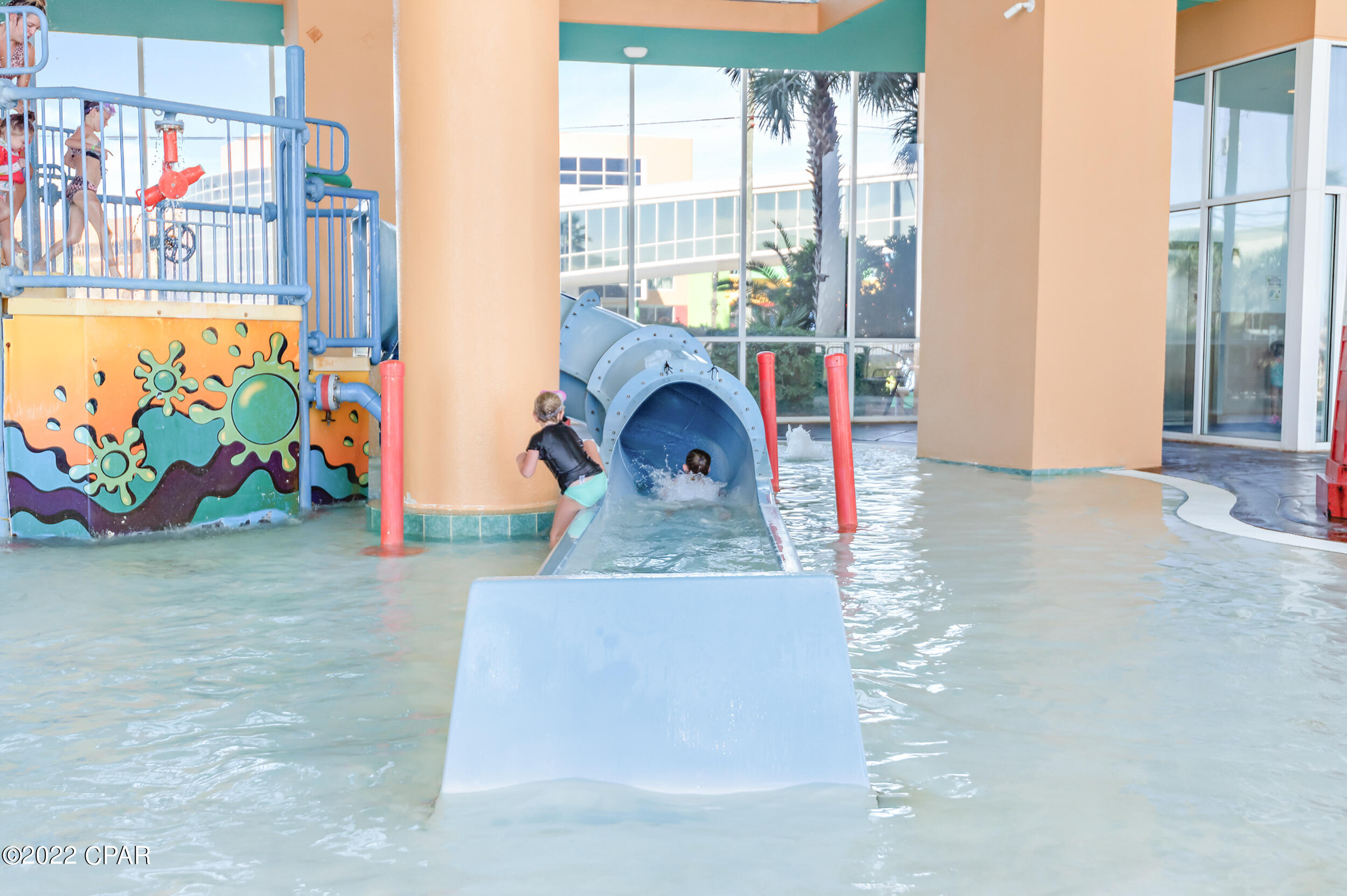 Splash Condo - Residential