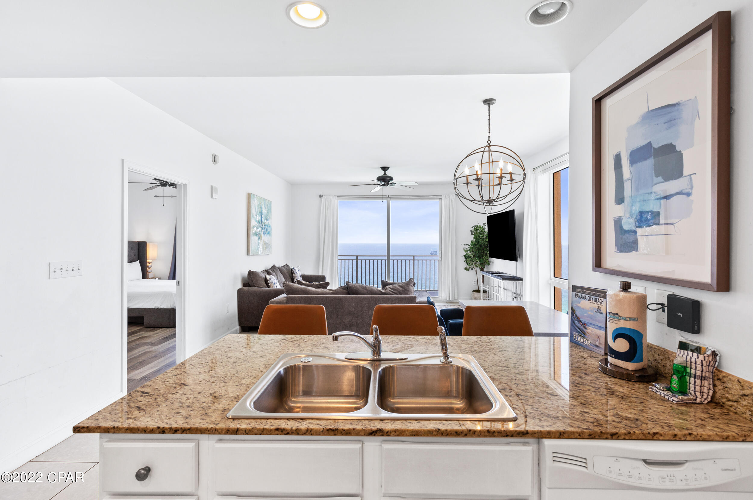 Splash Condo - Residential