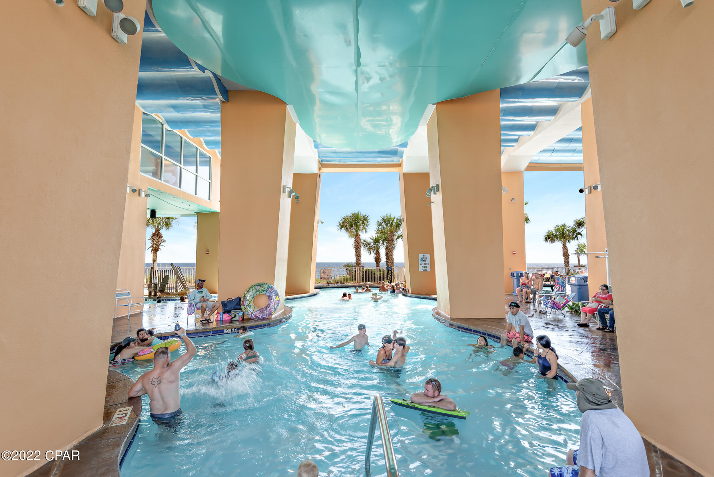 Splash Condo - Residential