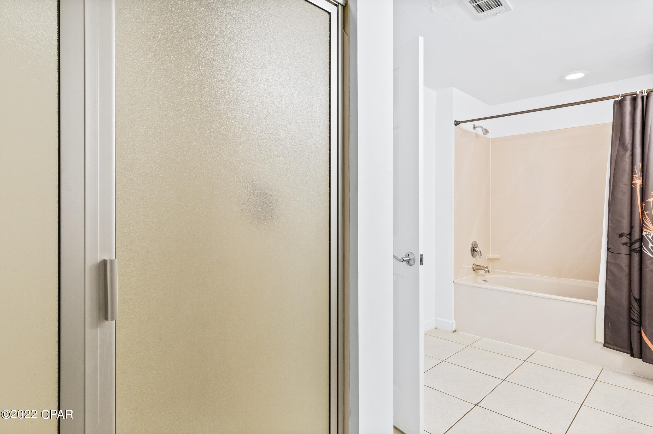 Splash Condo - Residential