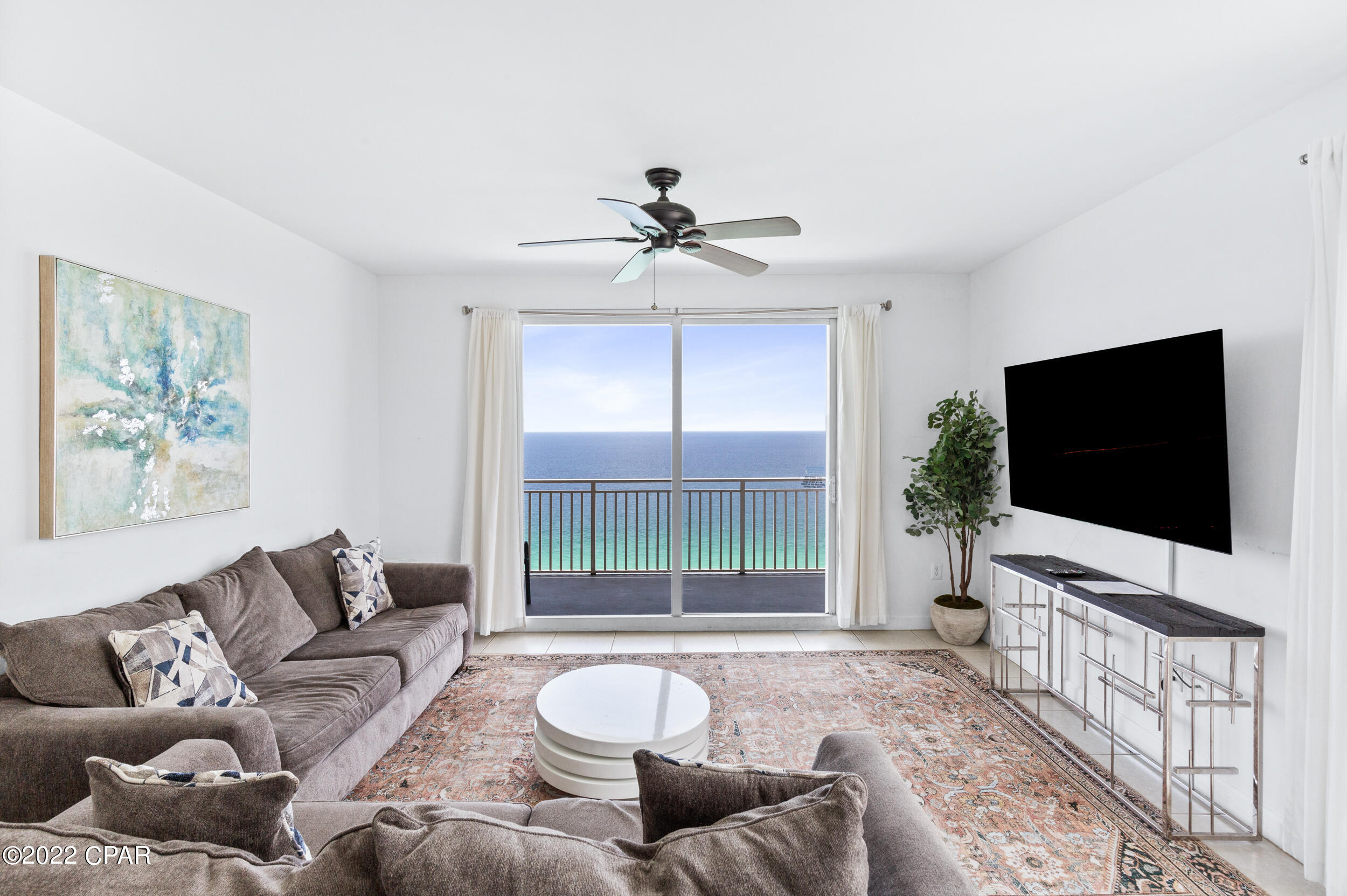 Splash Condo - Residential