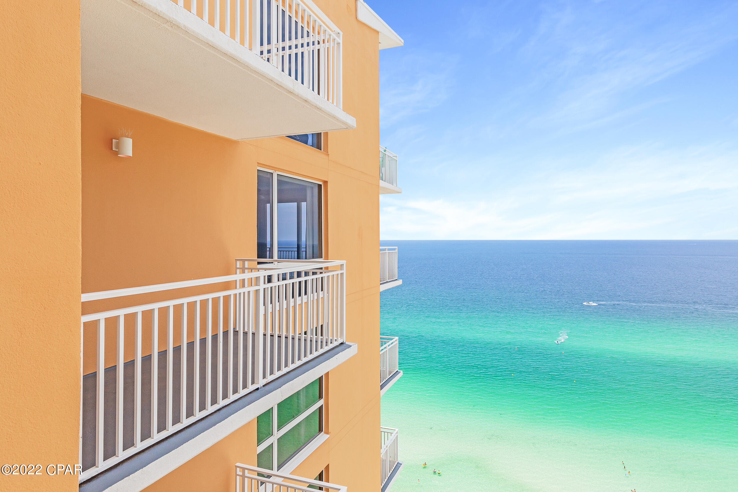 Splash Condo - Residential