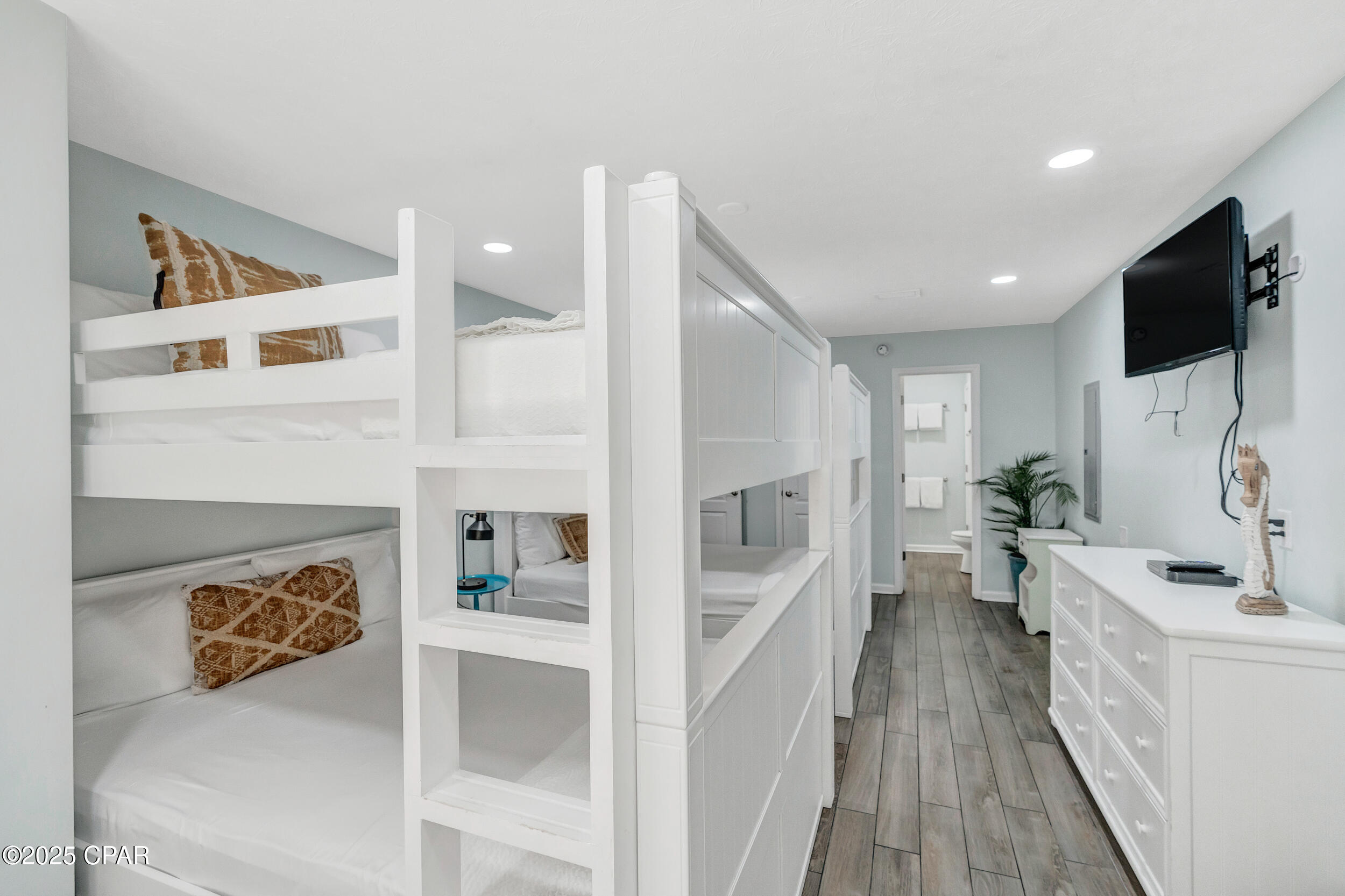 Panama City Beach, Florida, 32413, United States, 5 Bedrooms Bedrooms, ,5 BathroomsBathrooms,Residential,Active,2006543