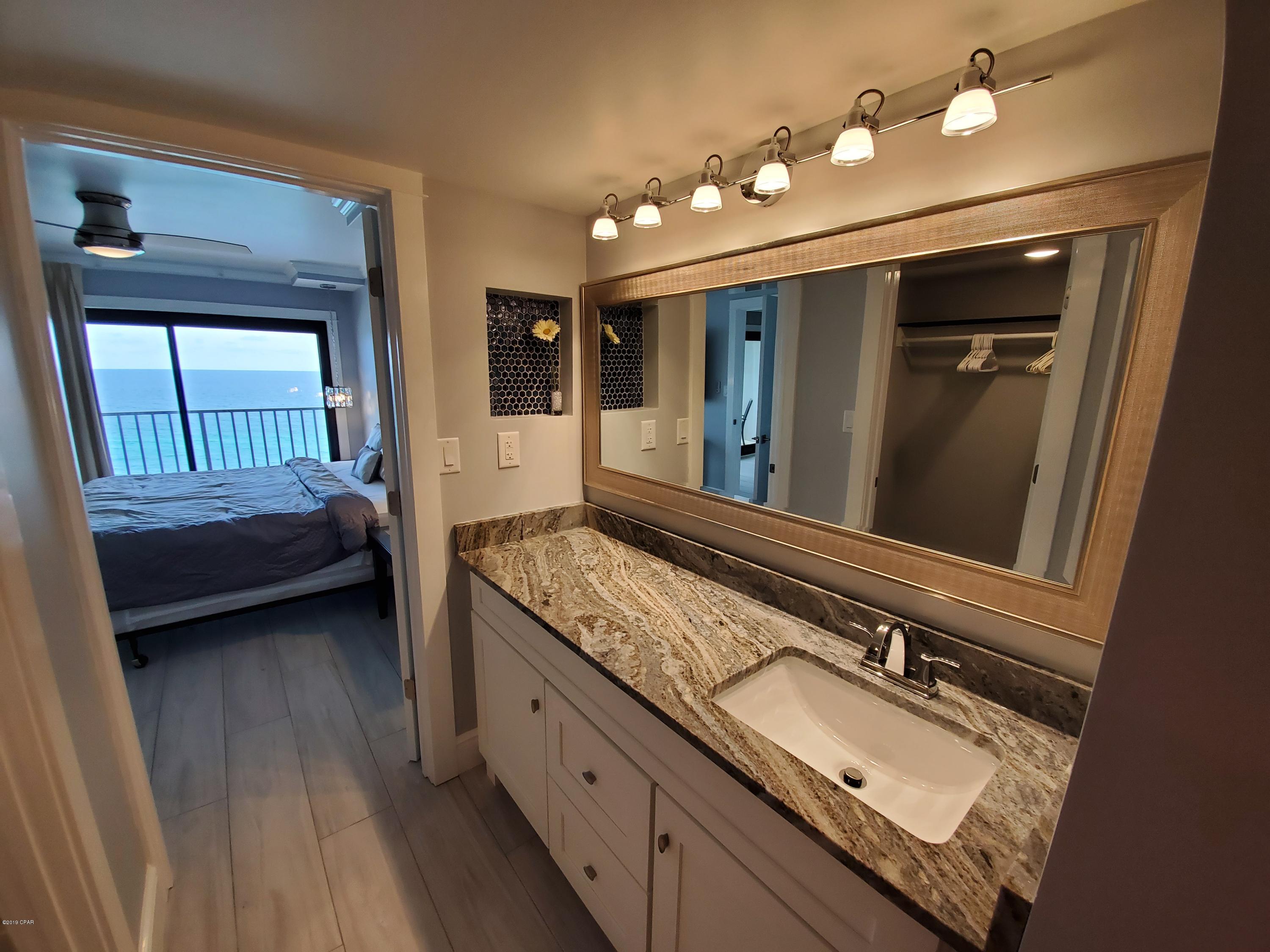 The Commodore - Residential