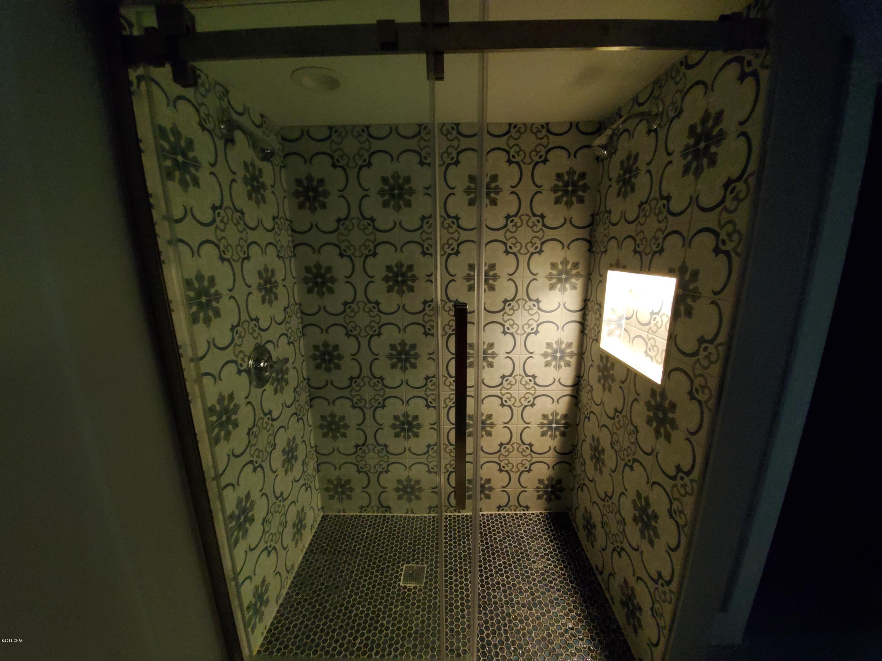 The Commodore - Residential