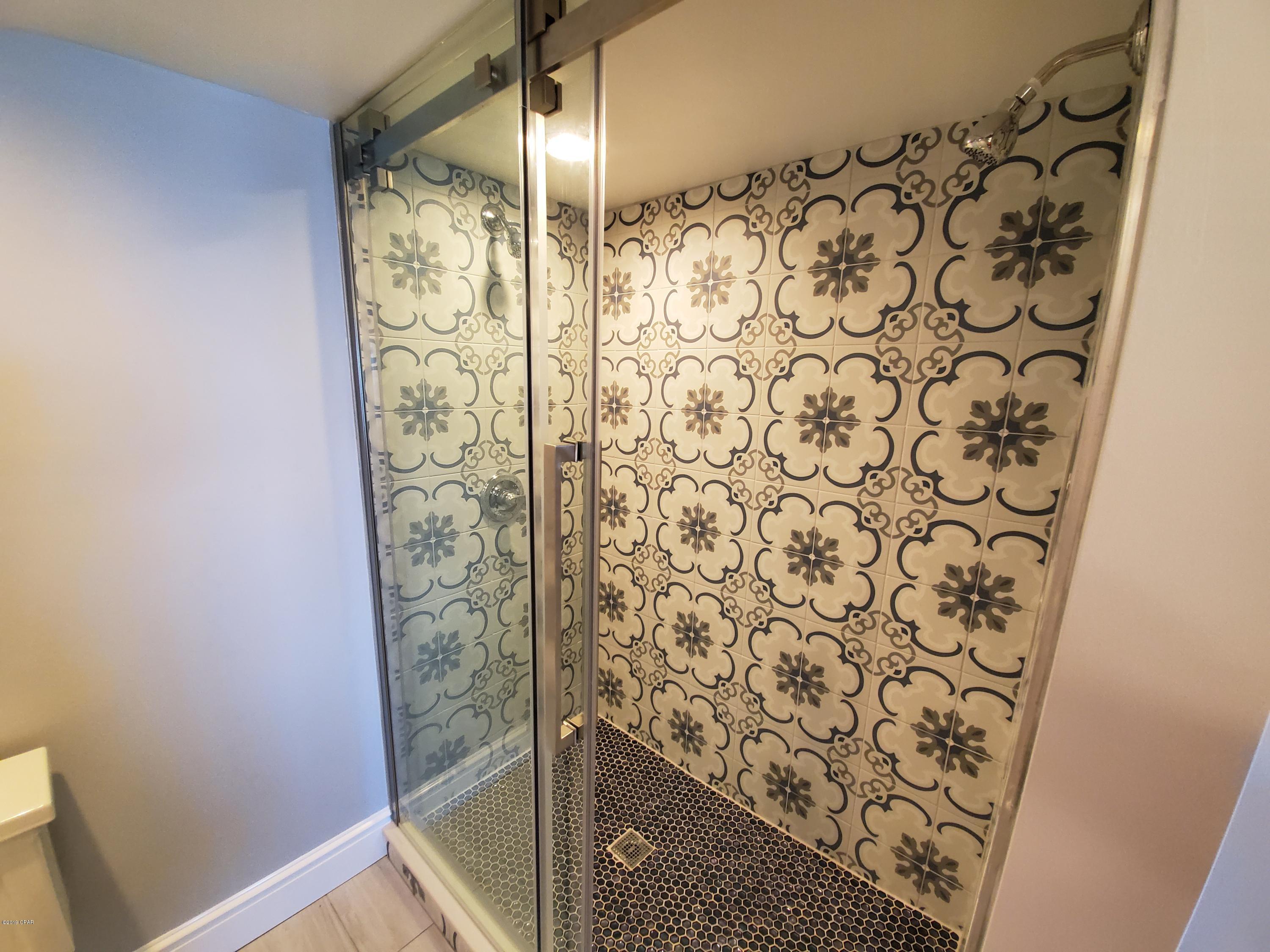 The Commodore - Residential