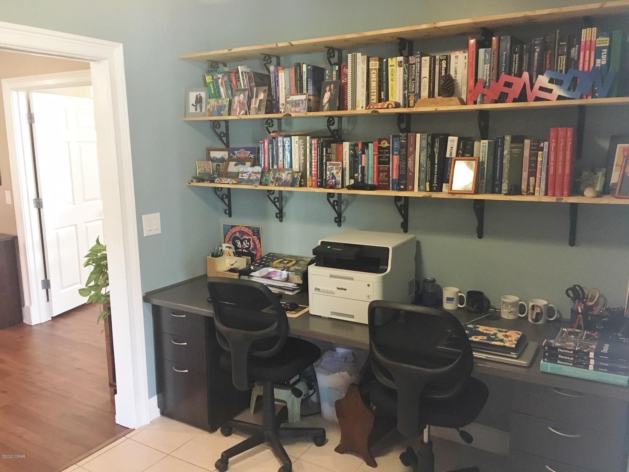 North Oaks - Residential