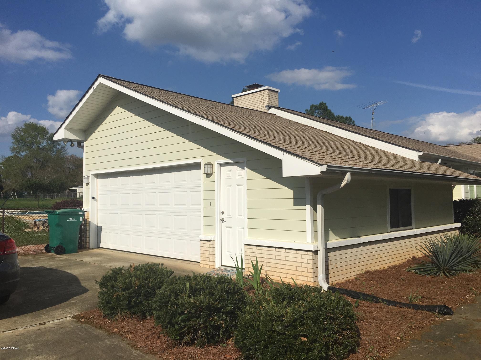 North Oaks - Residential