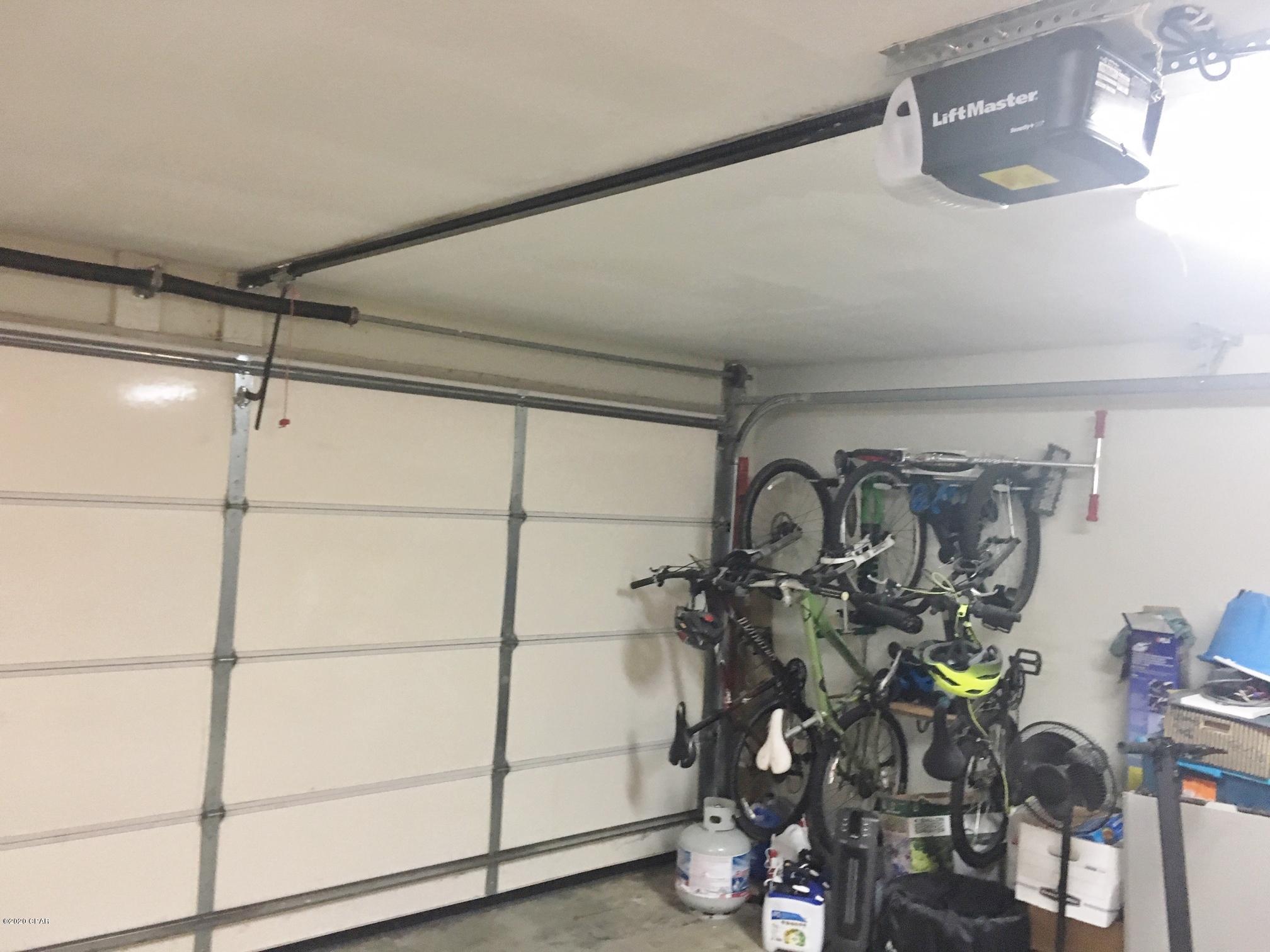 North Oaks - Residential