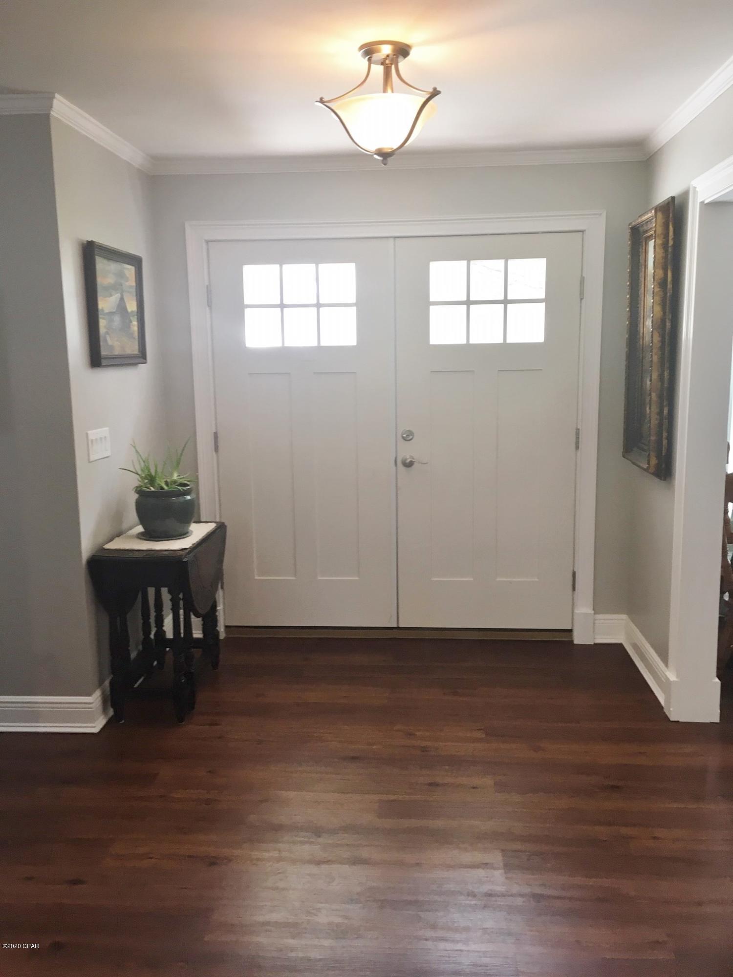 North Oaks - Residential