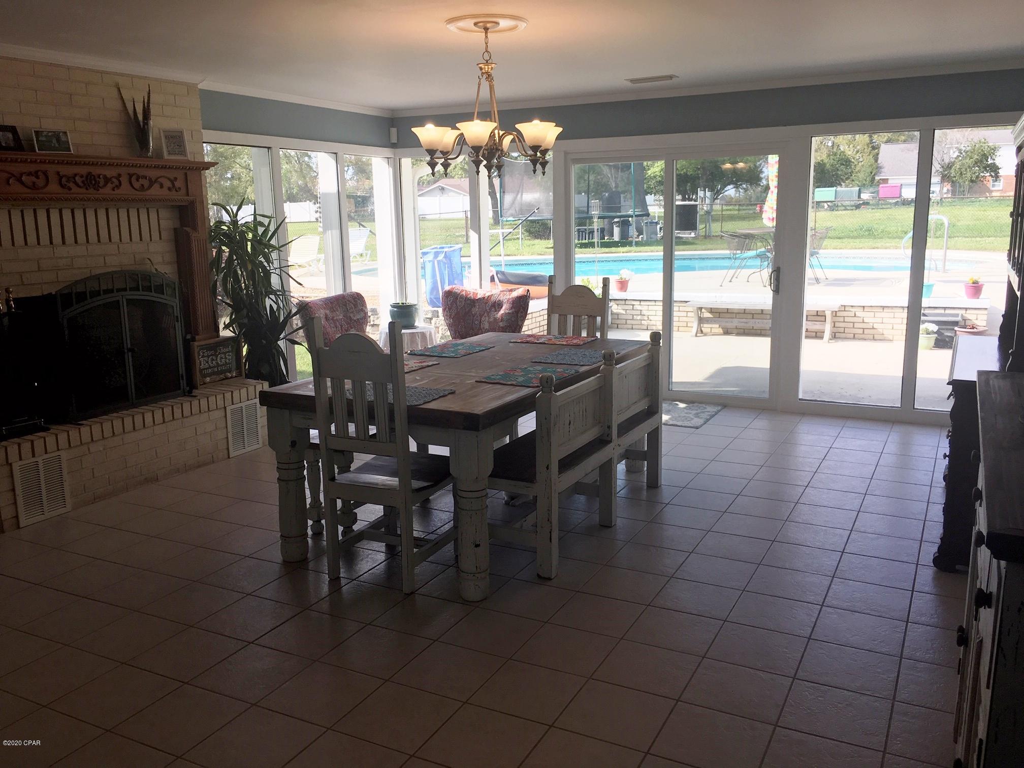 North Oaks - Residential