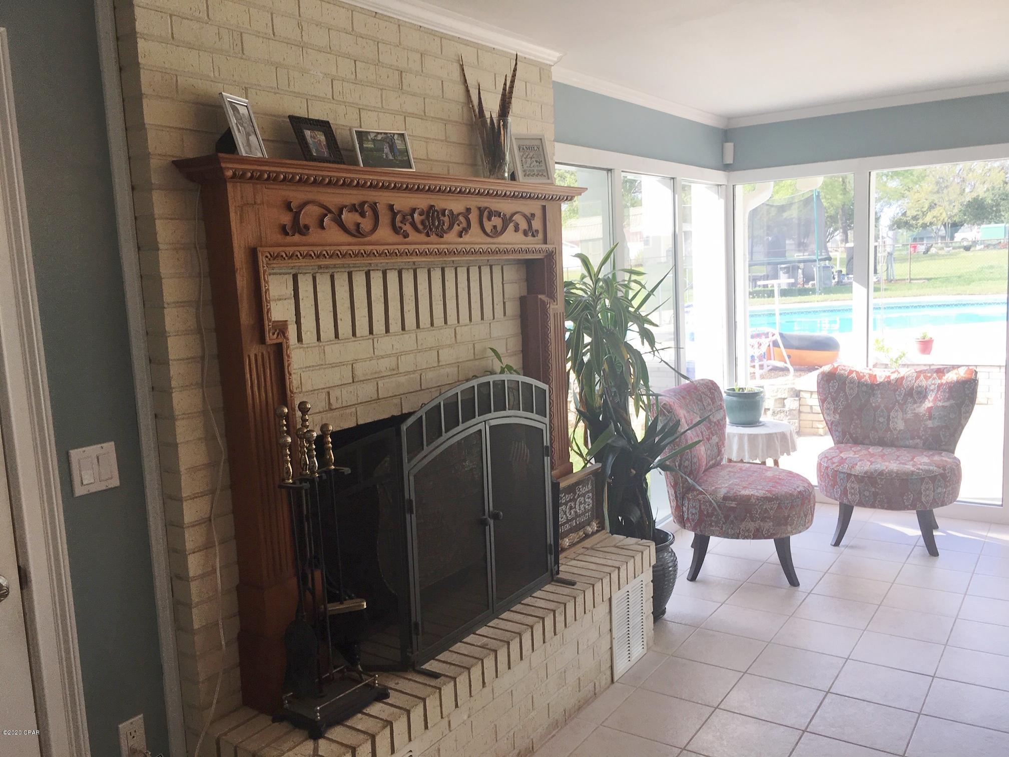 North Oaks - Residential