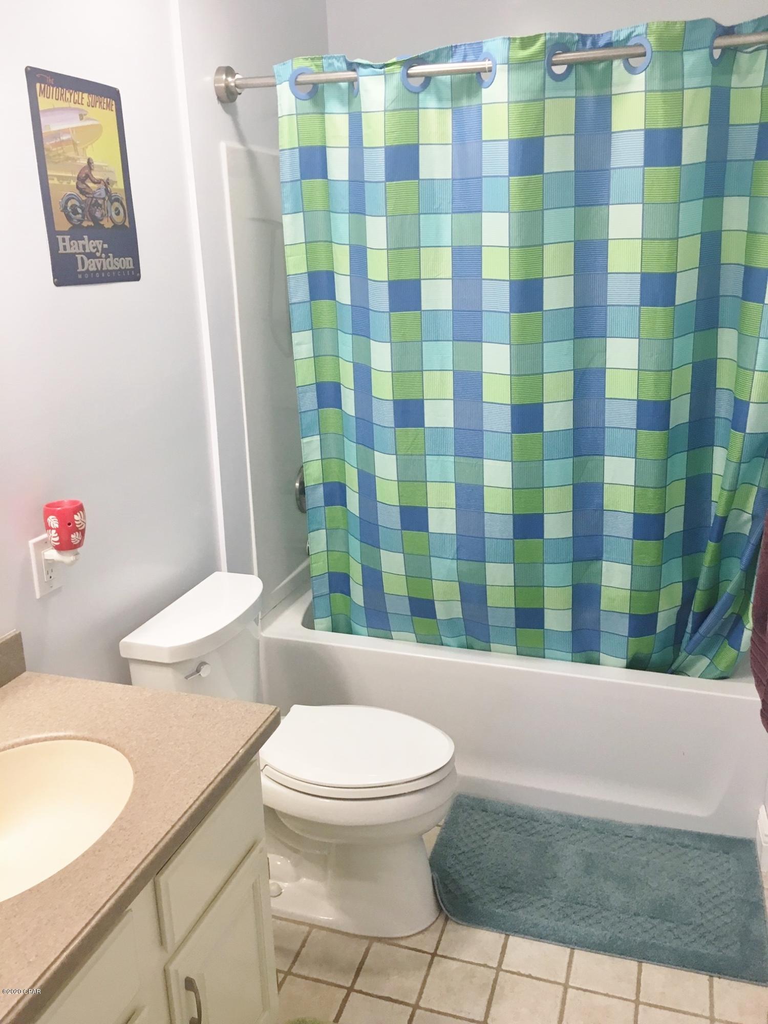 North Oaks - Residential