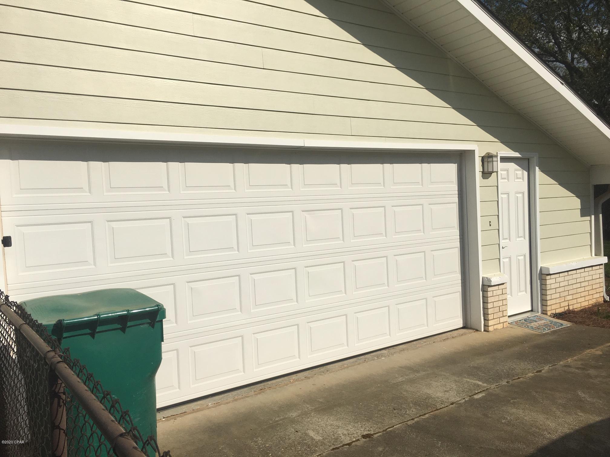 North Oaks - Residential