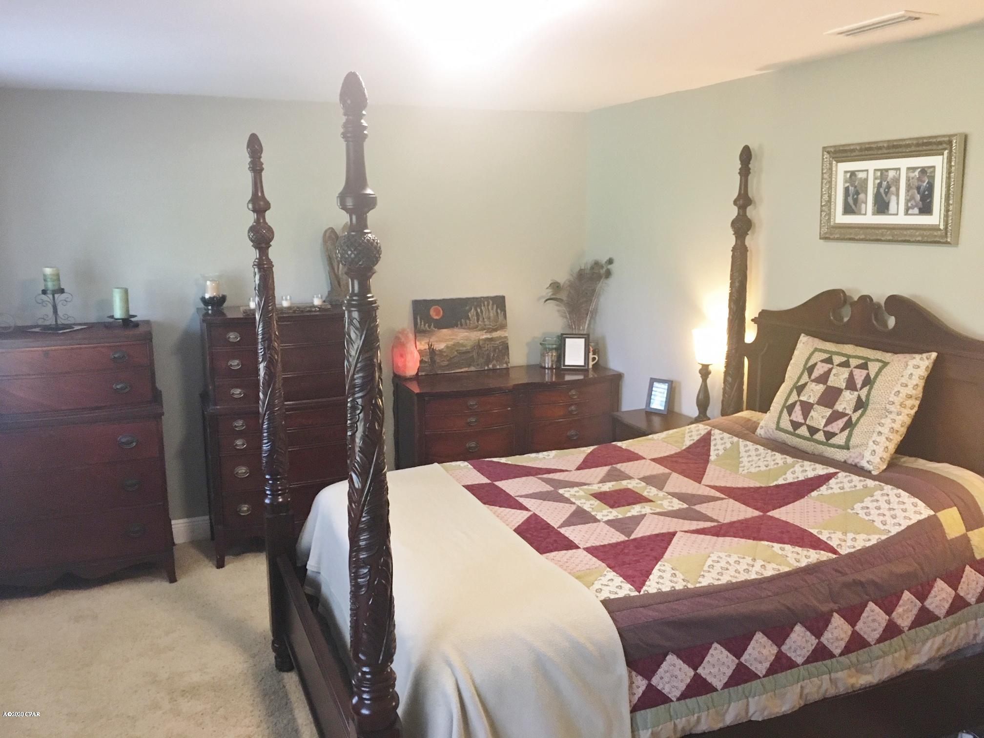 North Oaks - Residential