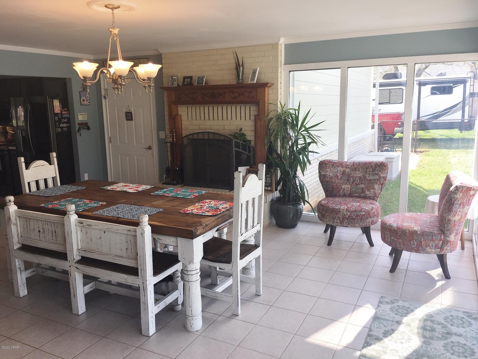 North Oaks - Residential