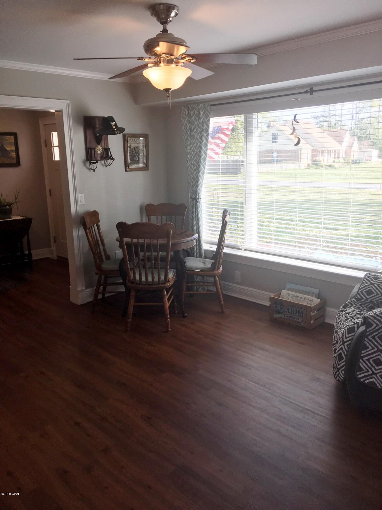 North Oaks - Residential