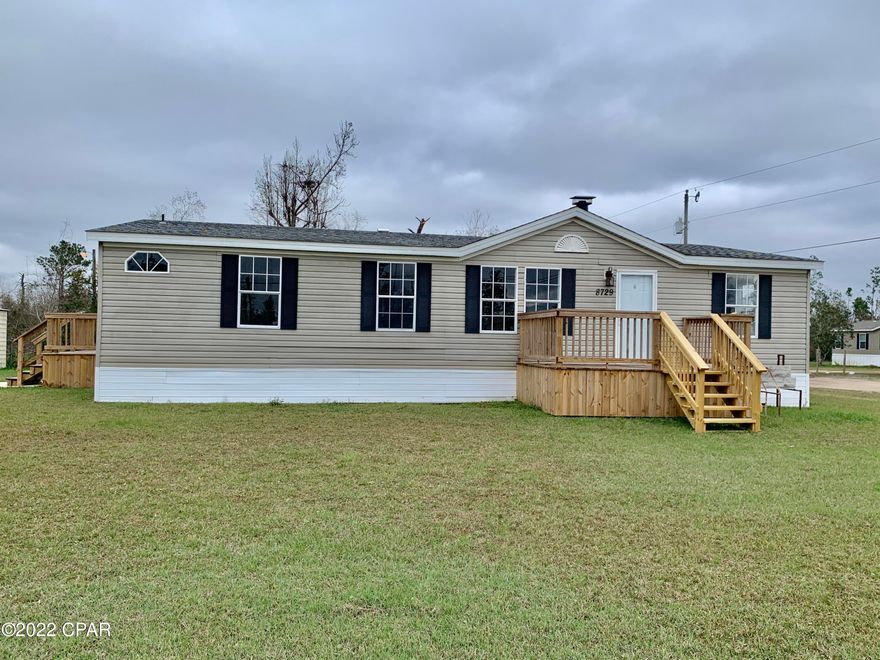 Spacious 3 bedroom, 2 bathroom manufactured home with split floor plan, sits on a 1/2 acre corner lot in Youngstown. Home has wood burning fire place, new carpeting and vinyl through out. New roof was installed in 2020. 

Detached insulated garage(walls, ceiling and doors are all insulated). 

Just off Hwy 2301, 1 mile from Piggly Wiggly express.