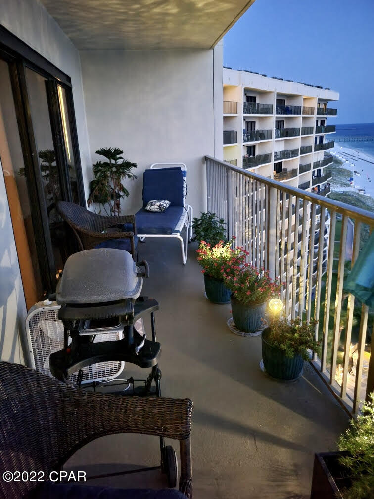 The Commodore - Residential