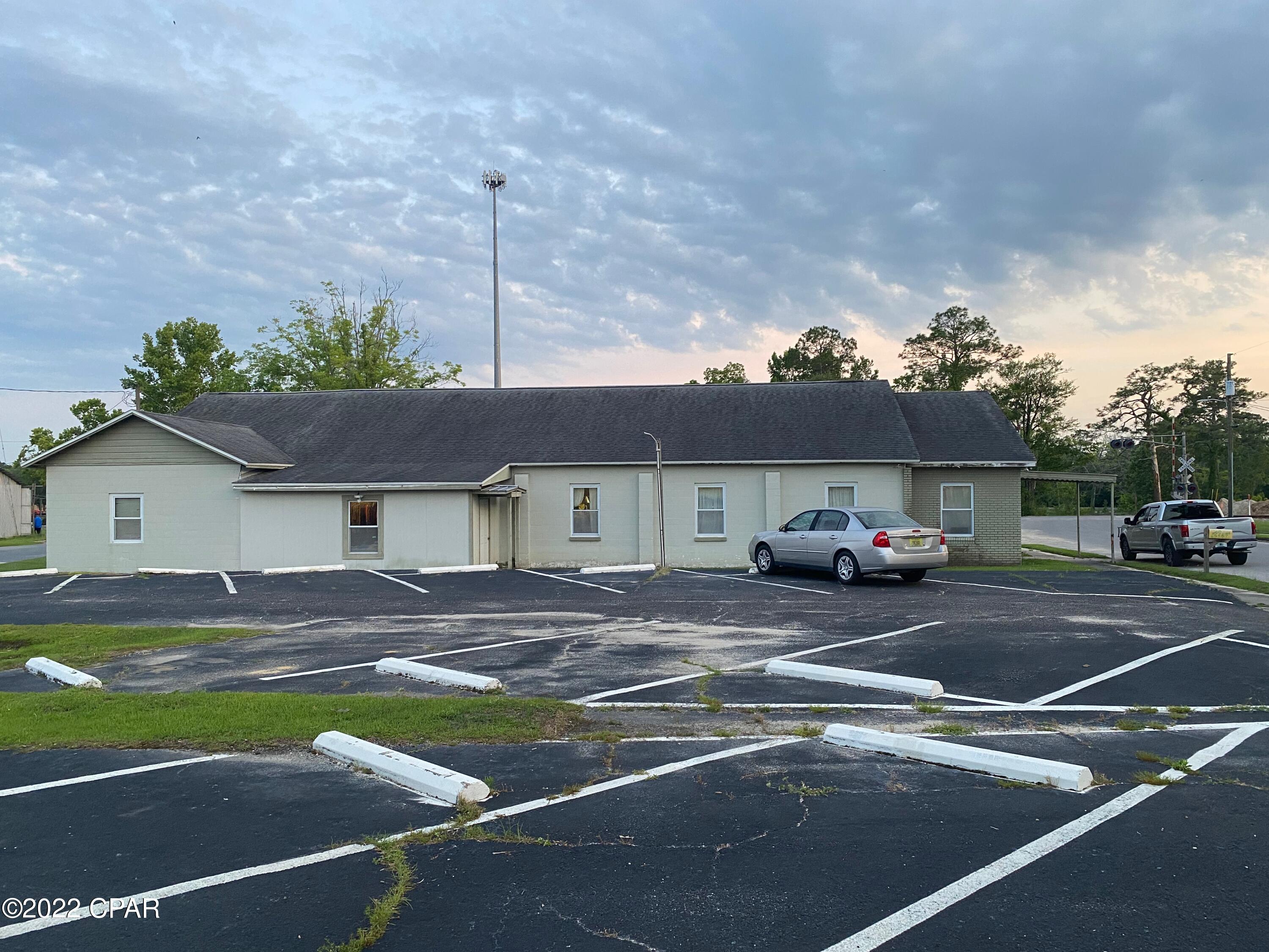 [No Recorded Subdiv] - Commercial Sale