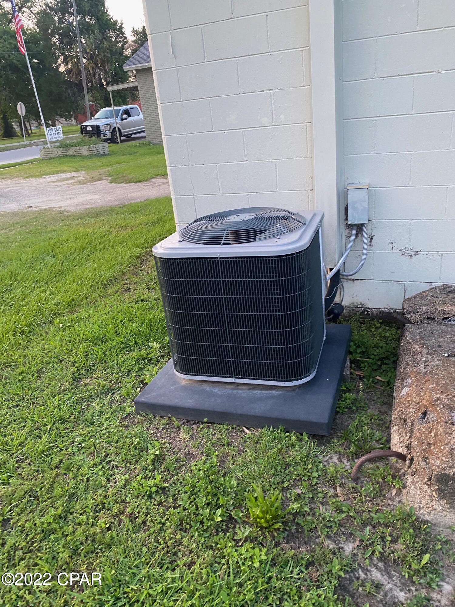 [No Recorded Subdiv] - Commercial Sale