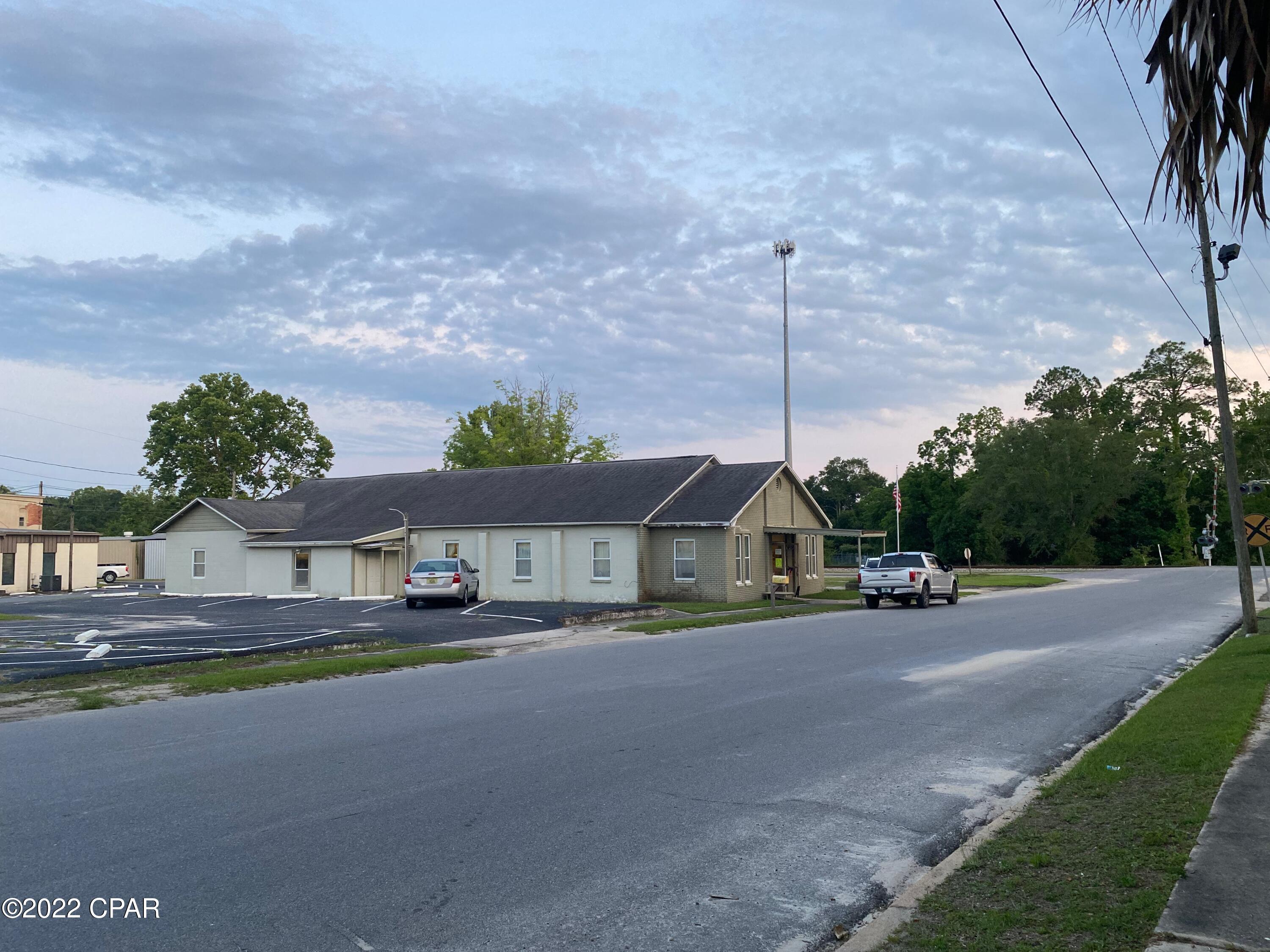 [No Recorded Subdiv] - Commercial Sale